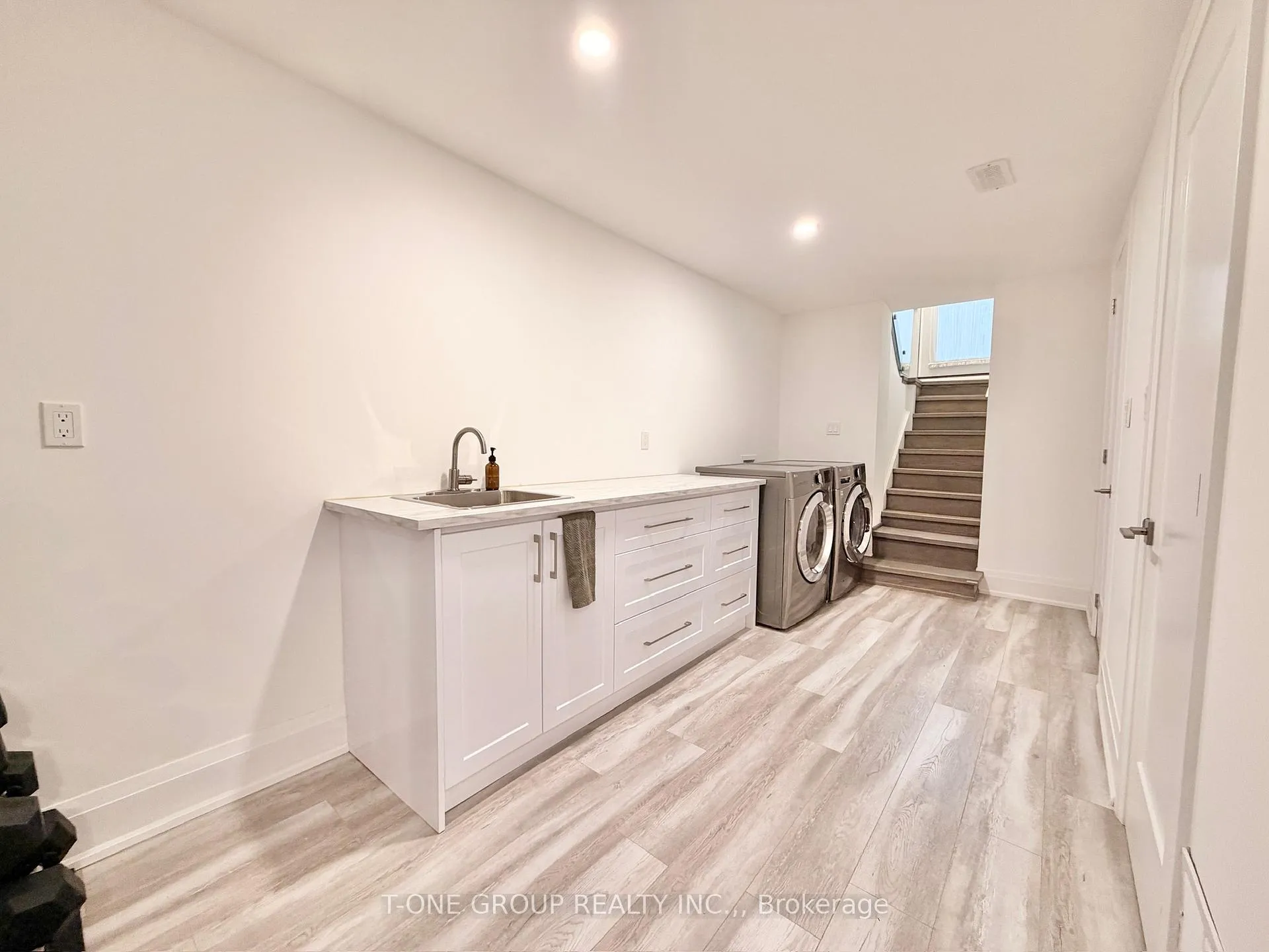 Photo 22 of 173 Drayton Avenue, Toronto, Woodbine Corridor — HOMEH