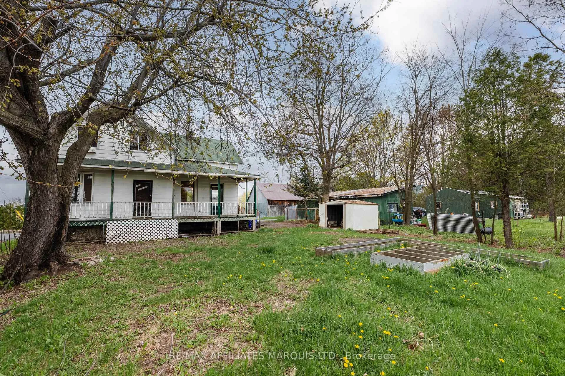 Photo 2 of 21910 Seguin Mill Street, North Glengarry, North Glengarry (Lochiel) Twp — HOMEH