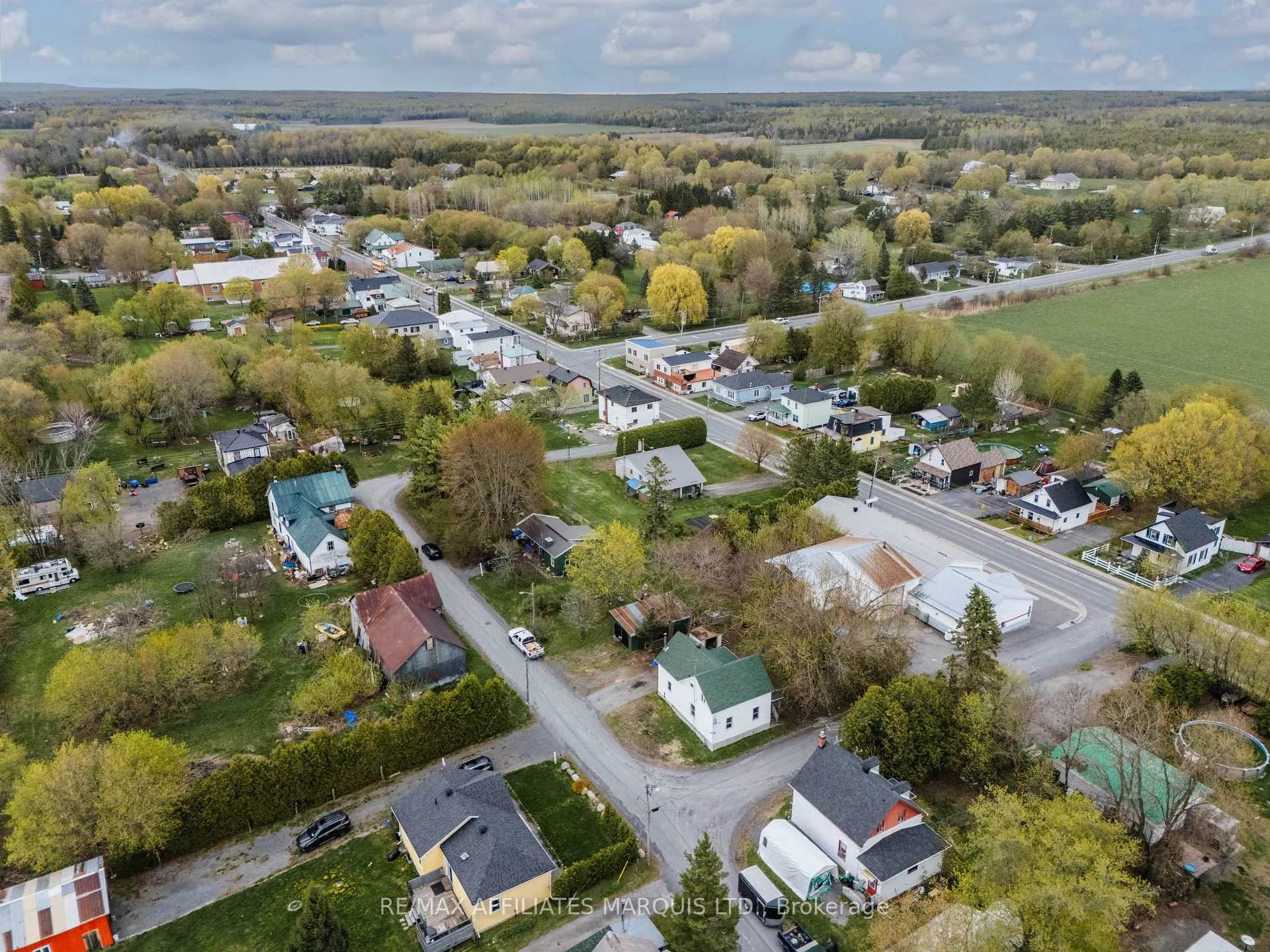 Photo 35 of 21910 Seguin Mill Street, North Glengarry, North Glengarry (Lochiel) Twp — HOMEH