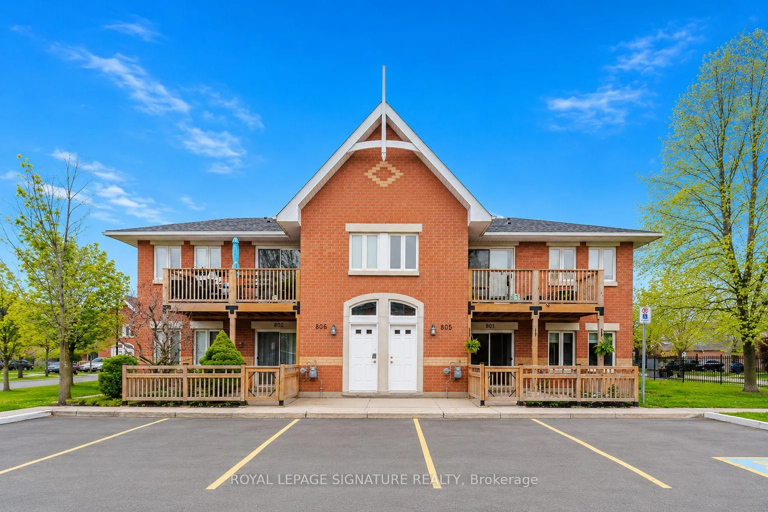 Front of Unit 801, 4140 Foxwood Drive