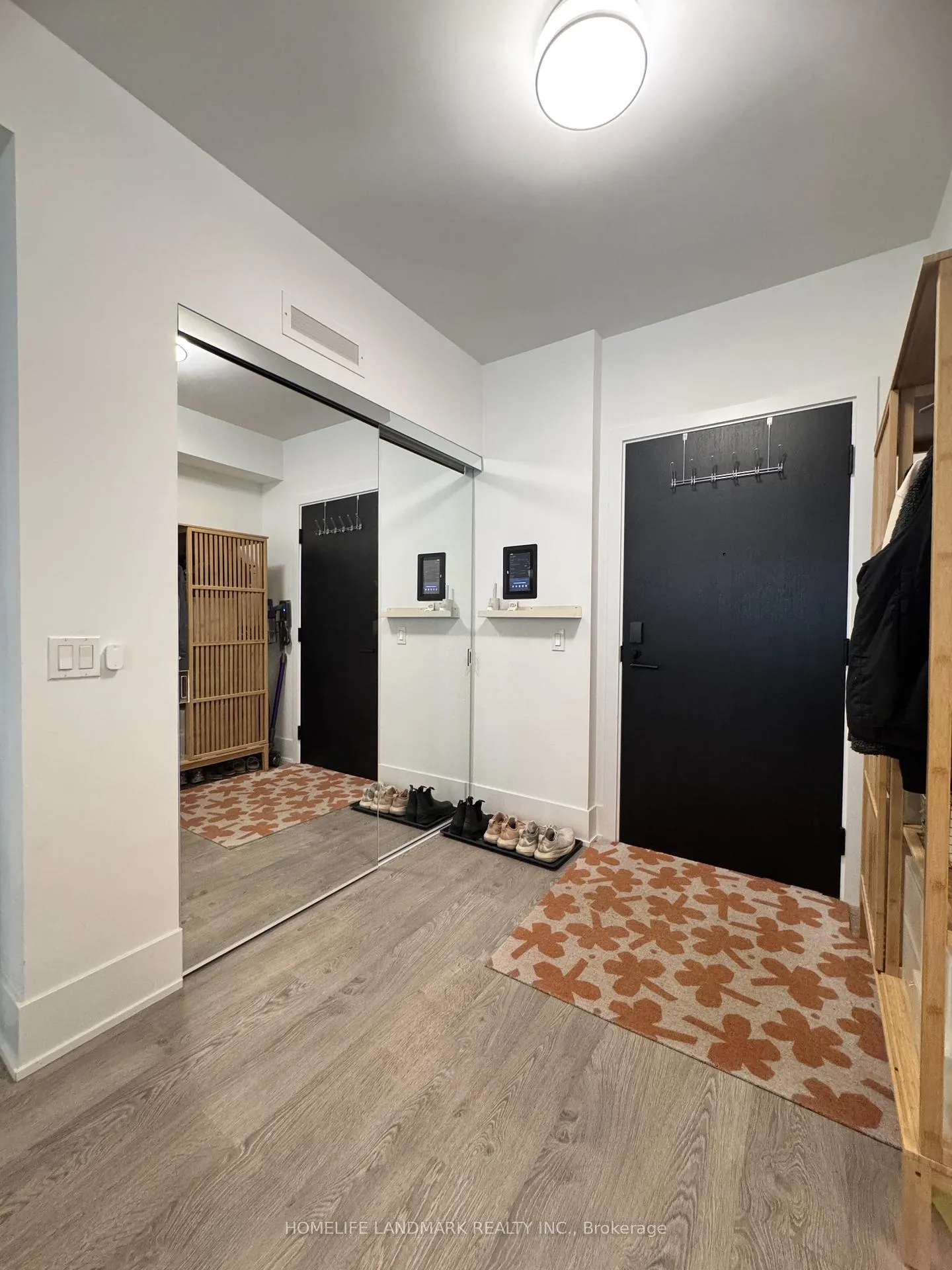 Photo 6 of Unit 802, 470 Front Street W, Toronto, Waterfront Communities — HOMEH