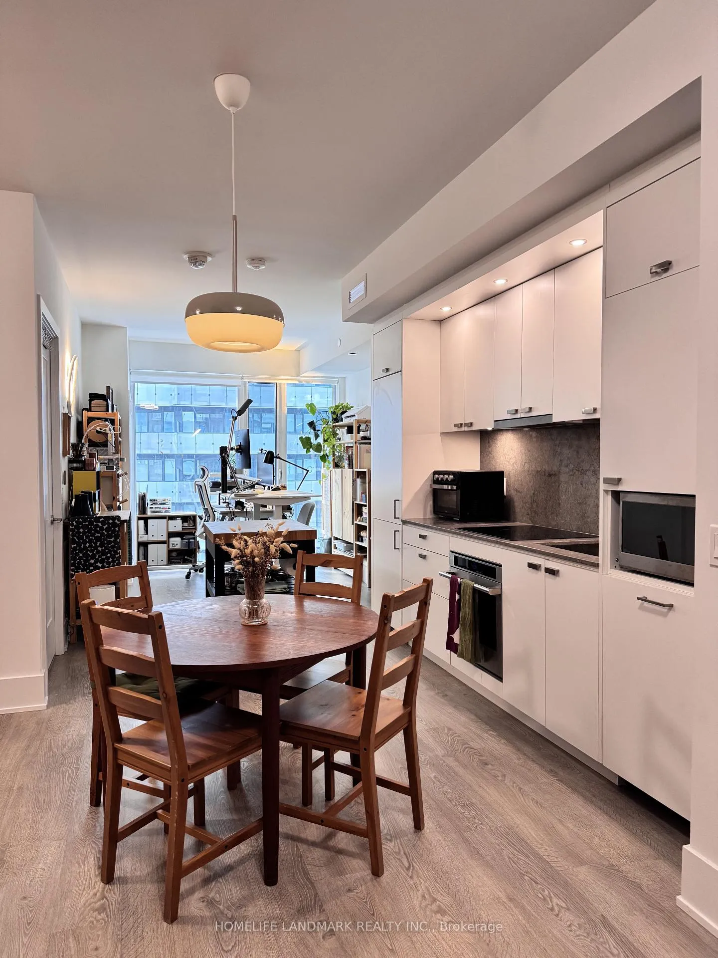 Photo 7 of Unit 802, 470 Front Street W, Toronto, Waterfront Communities — HOMEH