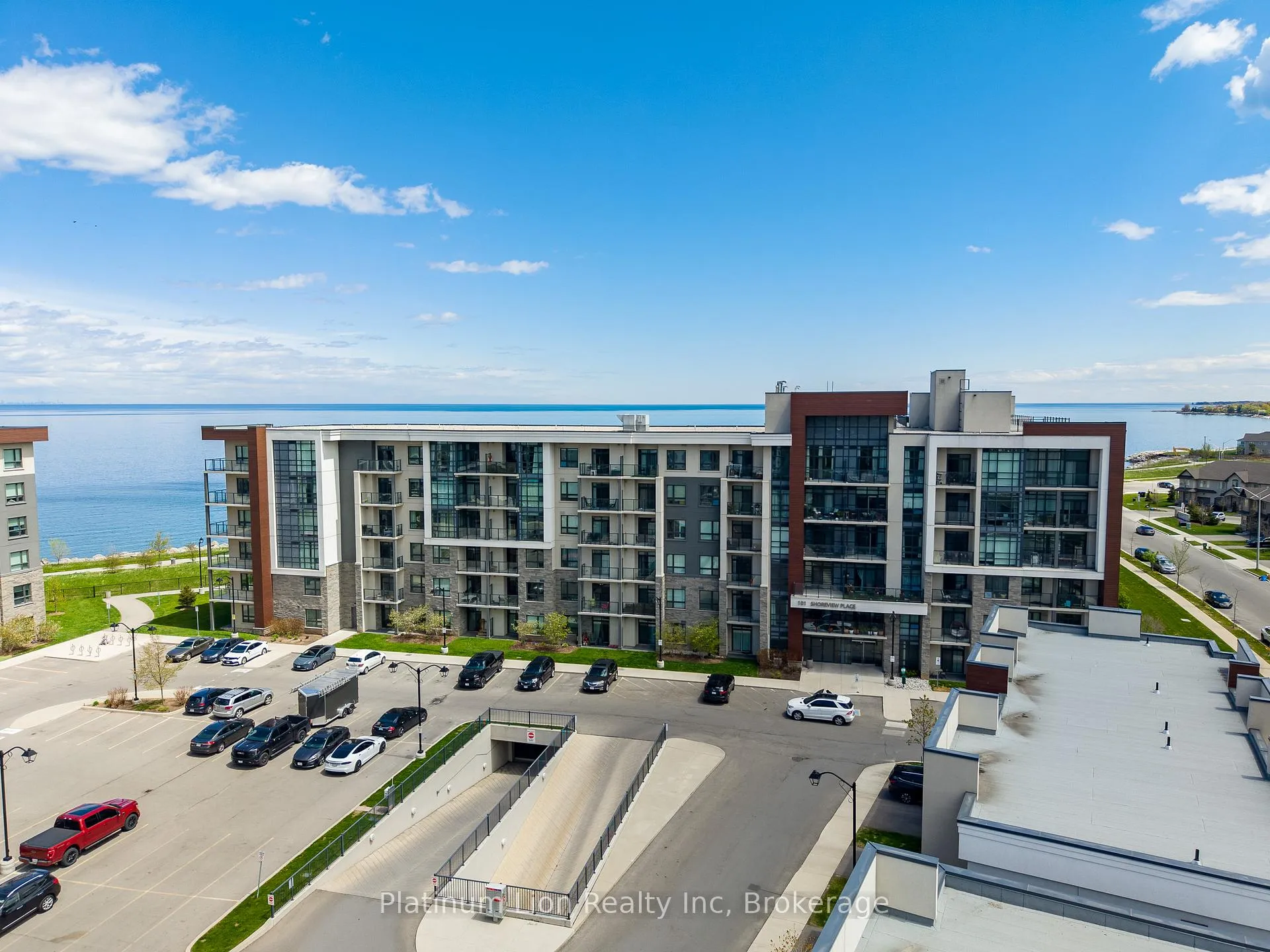 Photo 37 of Unit 428, 101 Shoreview Place, Hamilton, Lakeshore — HOMEH