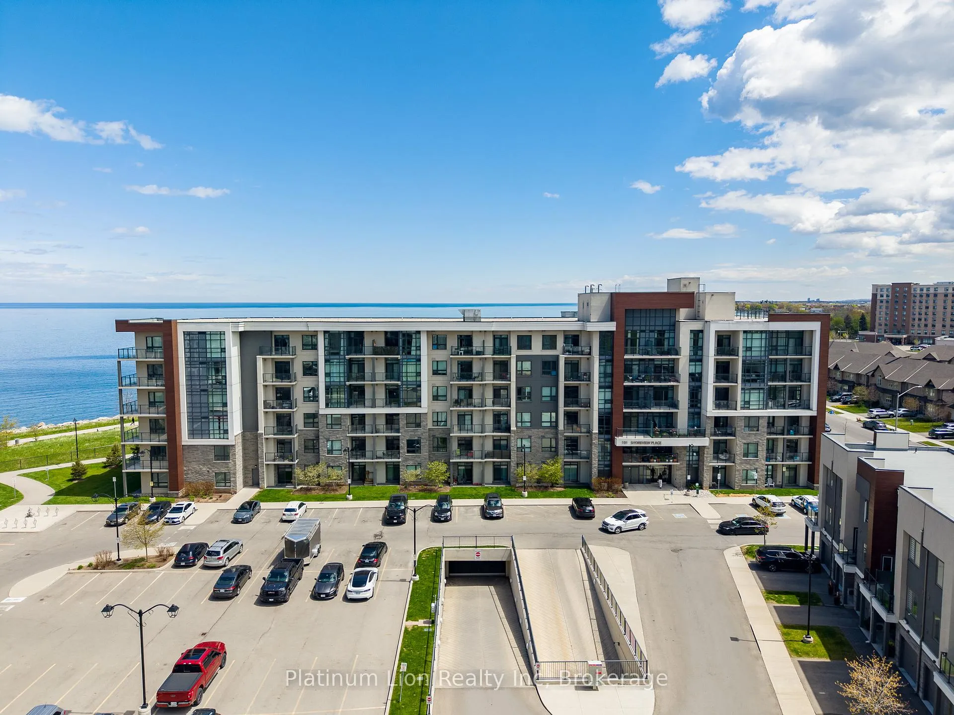 Photo 21 of Unit 428, 101 Shoreview Place, Hamilton, Lakeshore — HOMEH
