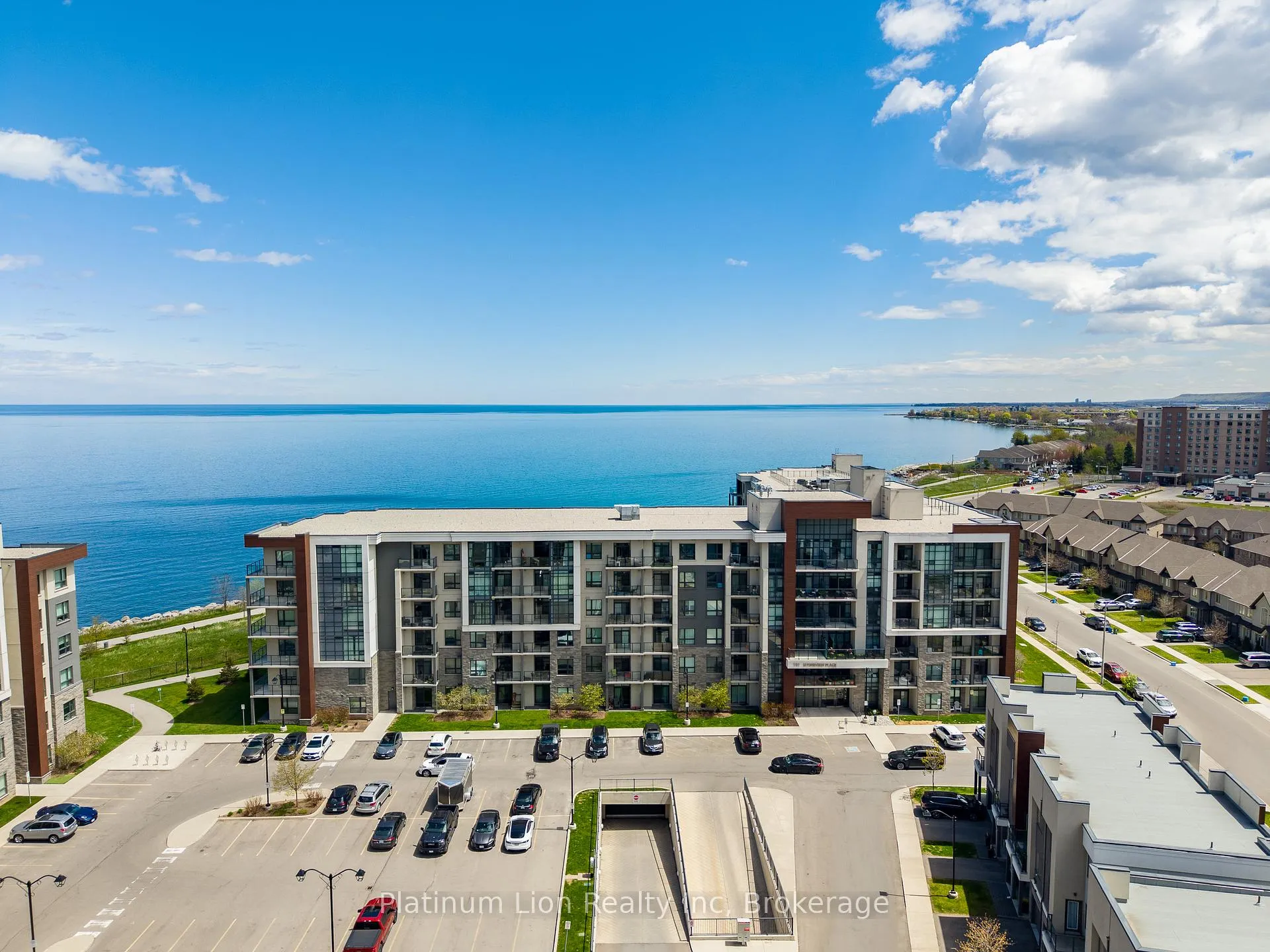 Photo 38 of Unit 428, 101 Shoreview Place, Hamilton, Lakeshore — HOMEH