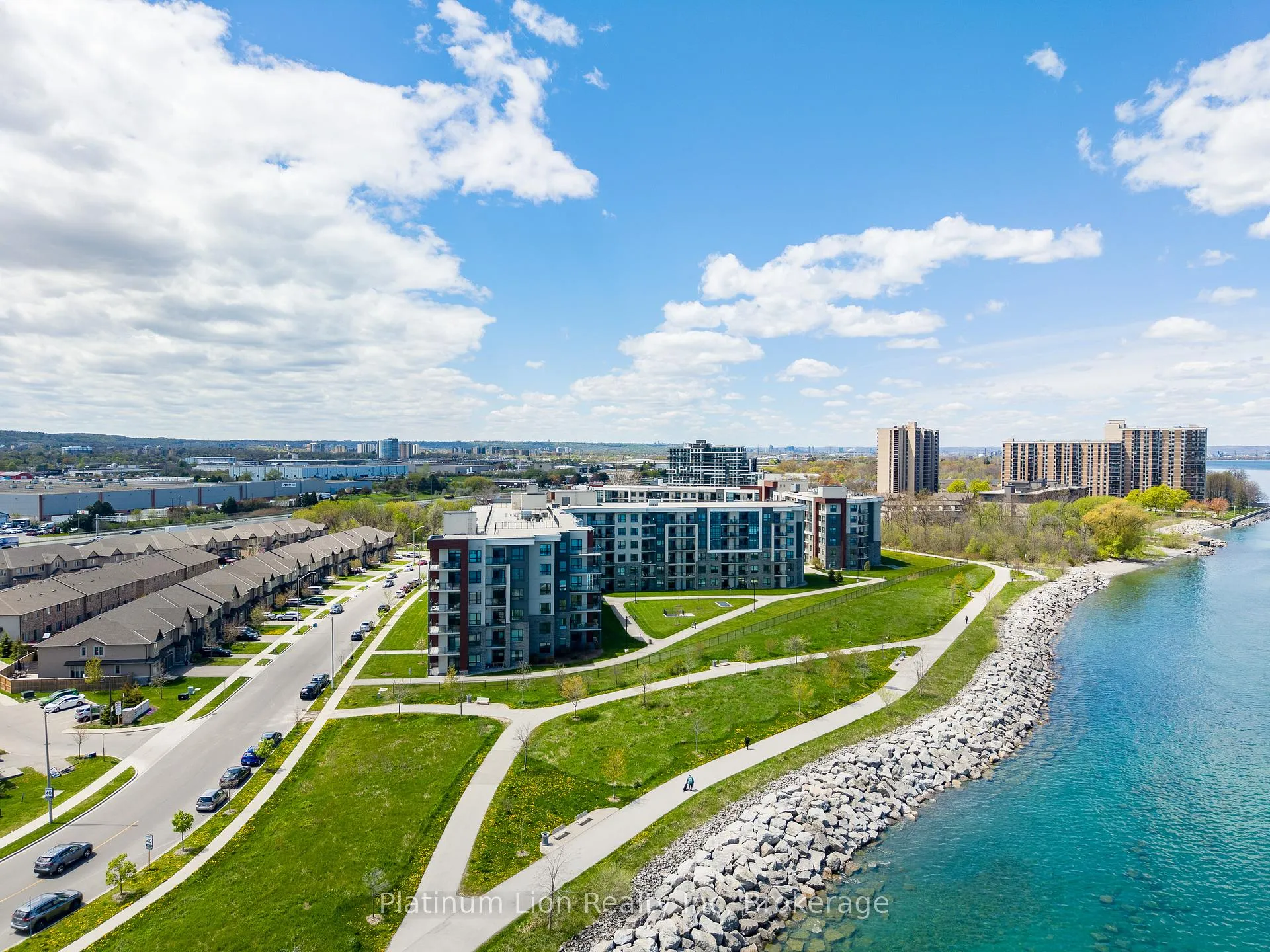 Photo 39 of Unit 428, 101 Shoreview Place, Hamilton, Lakeshore — HOMEH