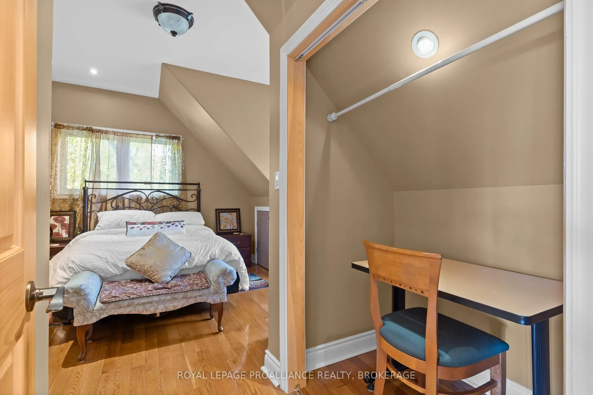 Photo 22 of 1749 Ormsbee Road, Frontenac, Frontenac South — HOMEH