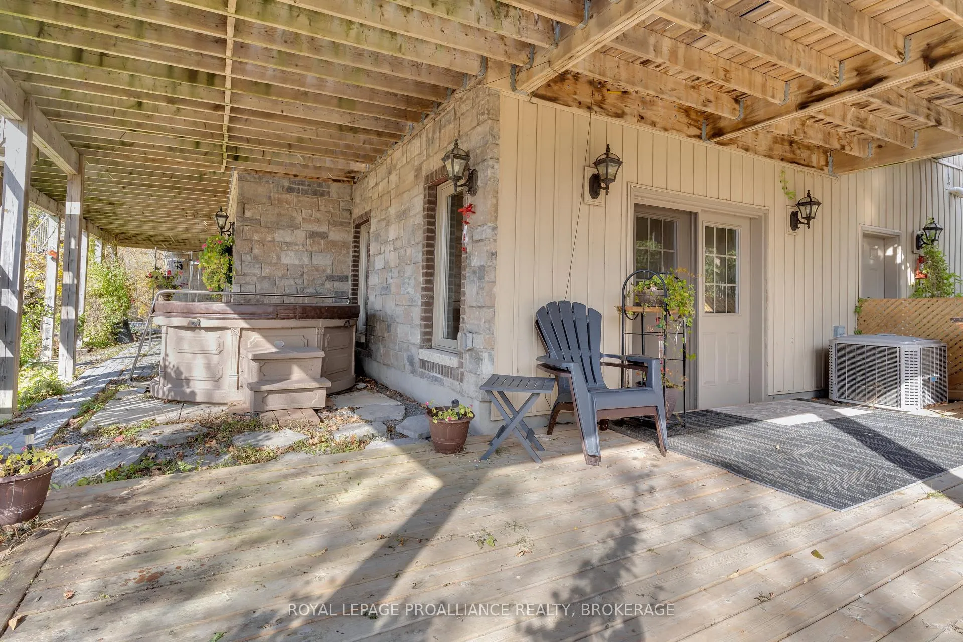 Photo 35 of 1749 Ormsbee Road, Frontenac, Frontenac South — HOMEH