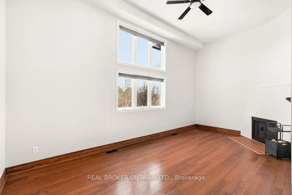 Photo 5 of Unit 27, 3205 Uplands Drive, Ottawa, Hunt Club Woods — HOMEH