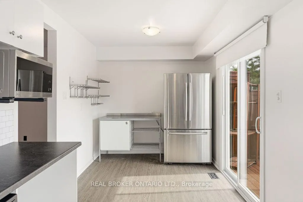 Photo 10 of Unit 27, 3205 Uplands Drive, Ottawa, Hunt Club Woods — HOMEH