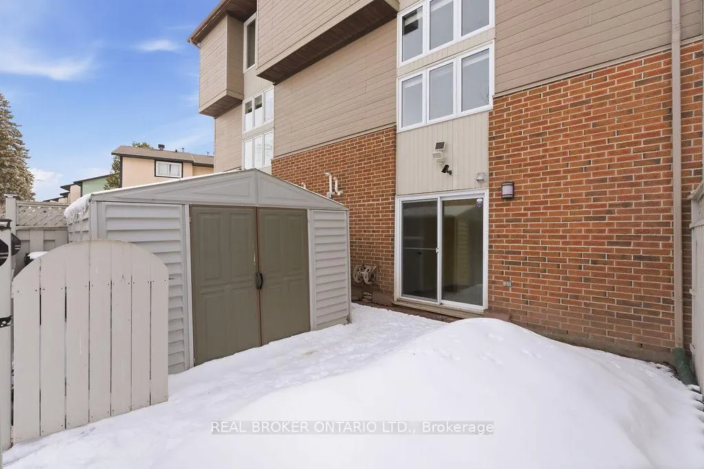 Photo 23 of Unit 27, 3205 Uplands Drive, Ottawa, Hunt Club Woods — HOMEH