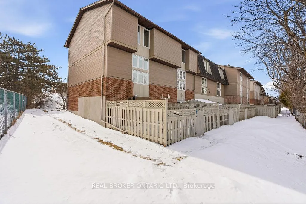 Photo 25 of Unit 27, 3205 Uplands Drive, Ottawa, Hunt Club Woods — HOMEH