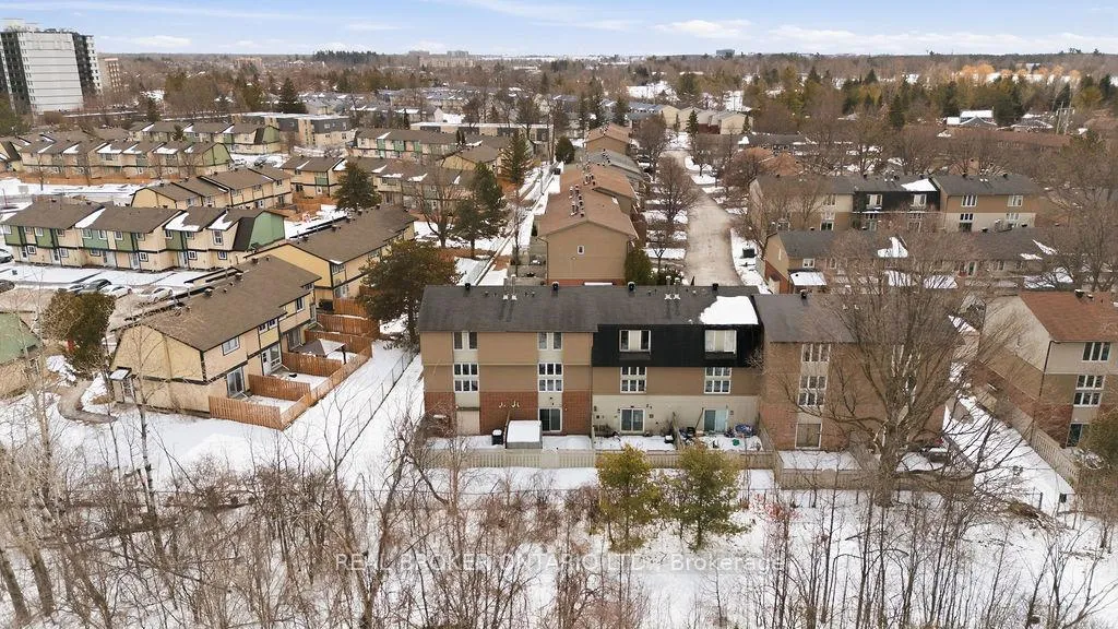 Photo 27 of Unit 27, 3205 Uplands Drive, Ottawa, Hunt Club Woods — HOMEH