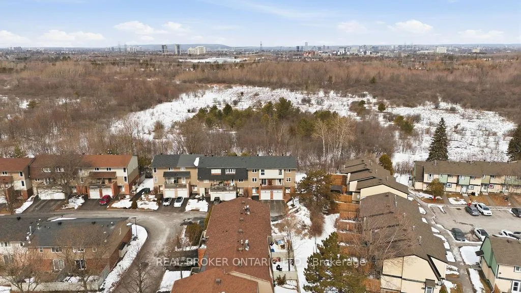 Photo 28 of Unit 27, 3205 Uplands Drive, Ottawa, Hunt Club Woods — HOMEH