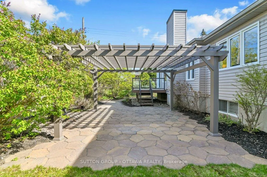 Photo 33 of 1509 Claymor Avenue, Ottawa, Carleton Heights — HOMEH