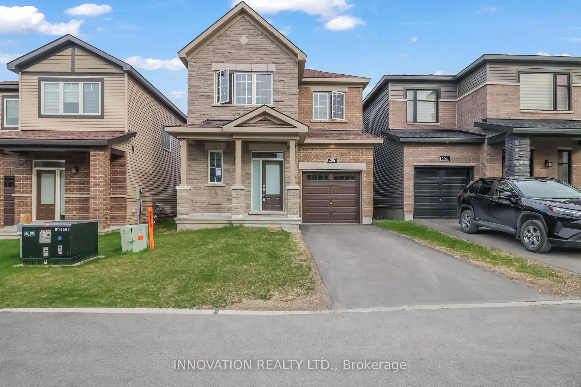 Front of 206 Elsie Macgill Walk S