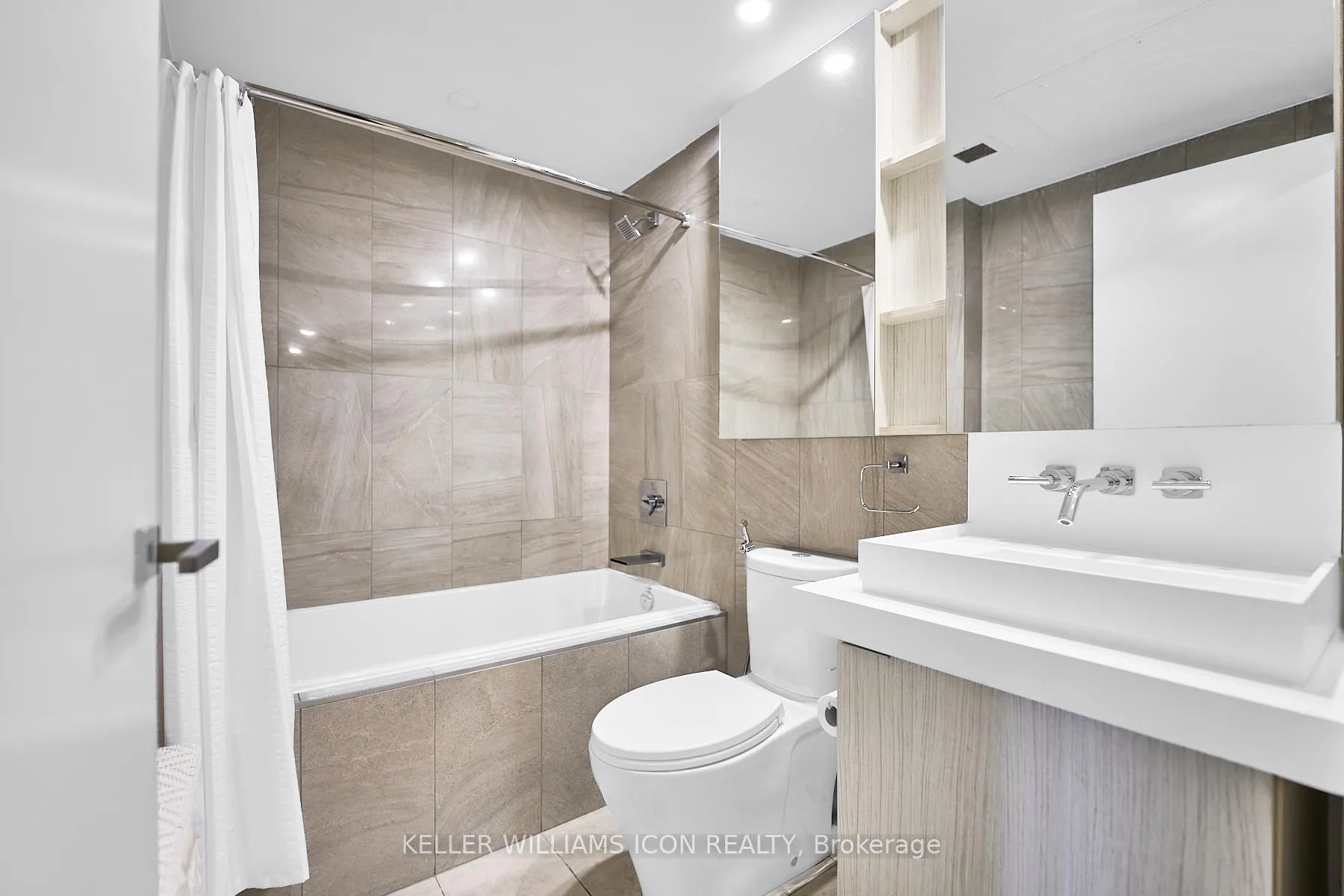 Photo 23 of Unit 911, 101 Queen Street, Ottawa, Ottawa Centre — HOMEH