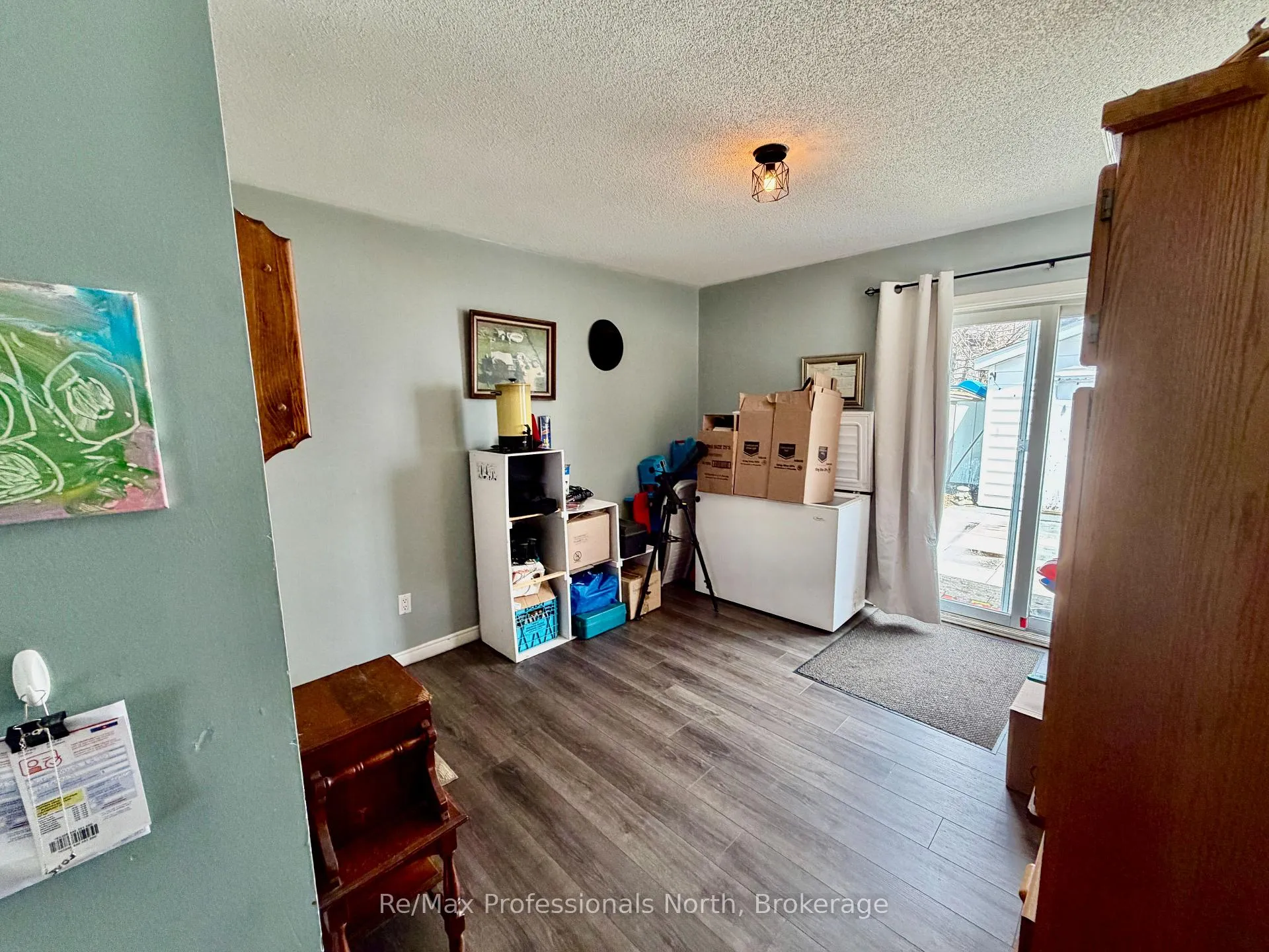 Photo 10 of 550 Mary Street N, Gravenhurst, Muskoka (S) — HOMEH