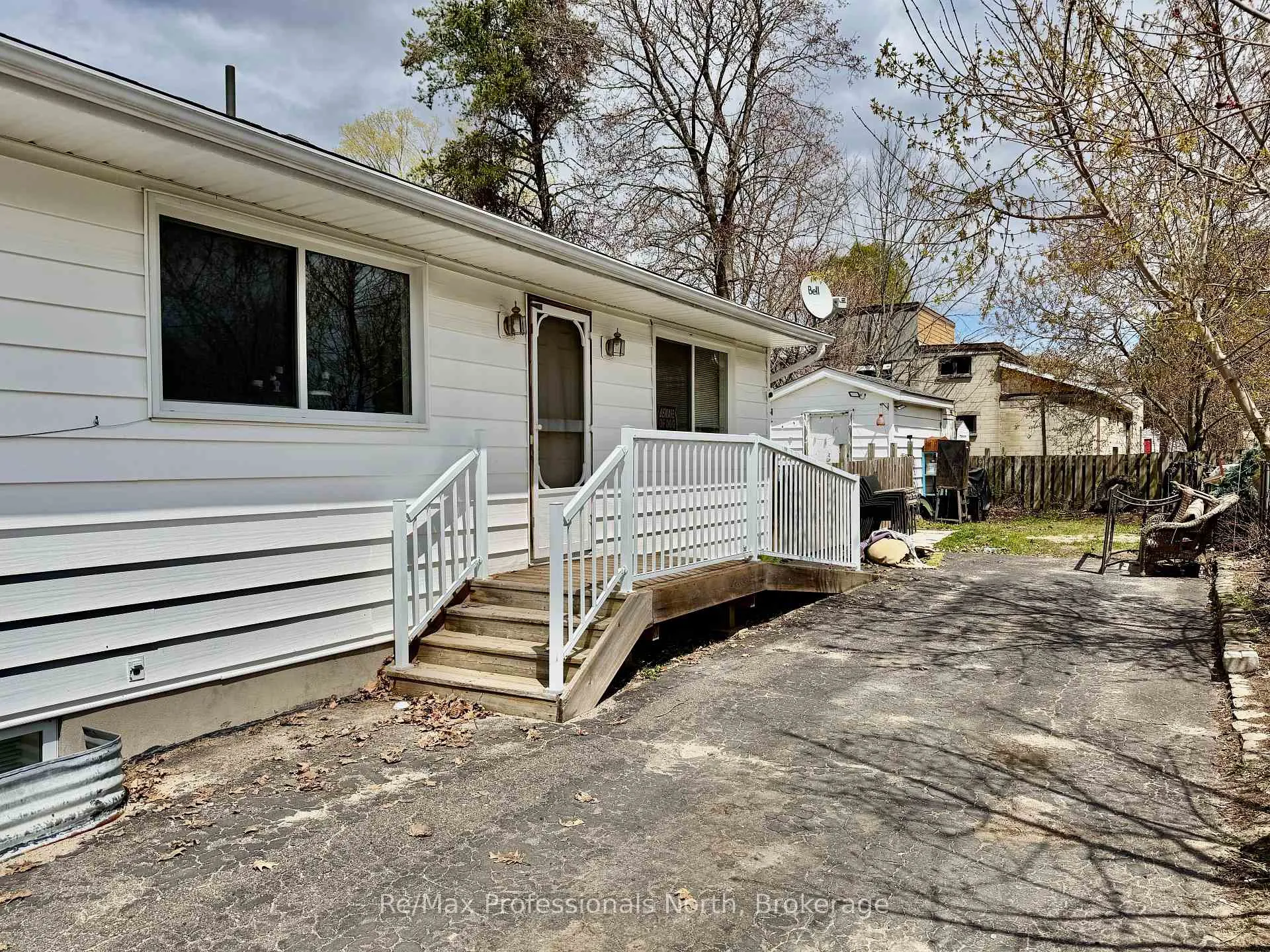 Photo 42 of 550 Mary Street N, Gravenhurst, Muskoka (S) — HOMEH
