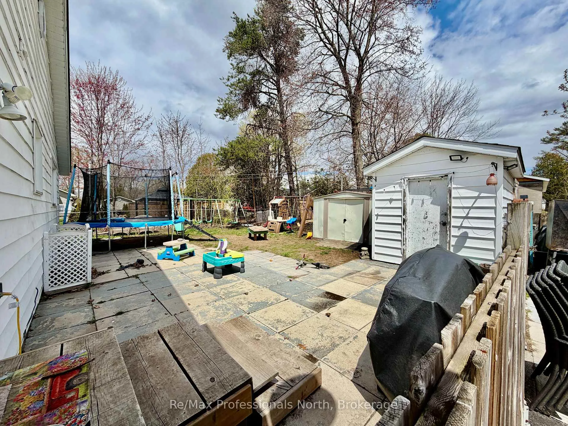 Photo 43 of 550 Mary Street N, Gravenhurst, Muskoka (S) — HOMEH