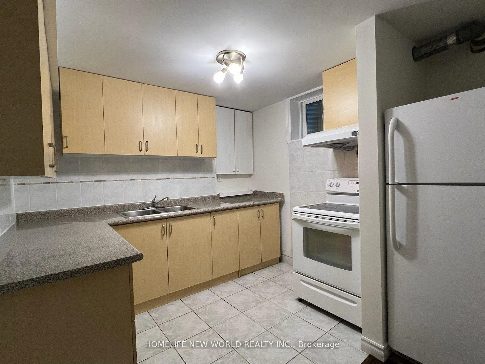 Photo 4 of Unit Bsmt, 32 Andes Road, Scarborough, L'Amoreaux — HOMEH