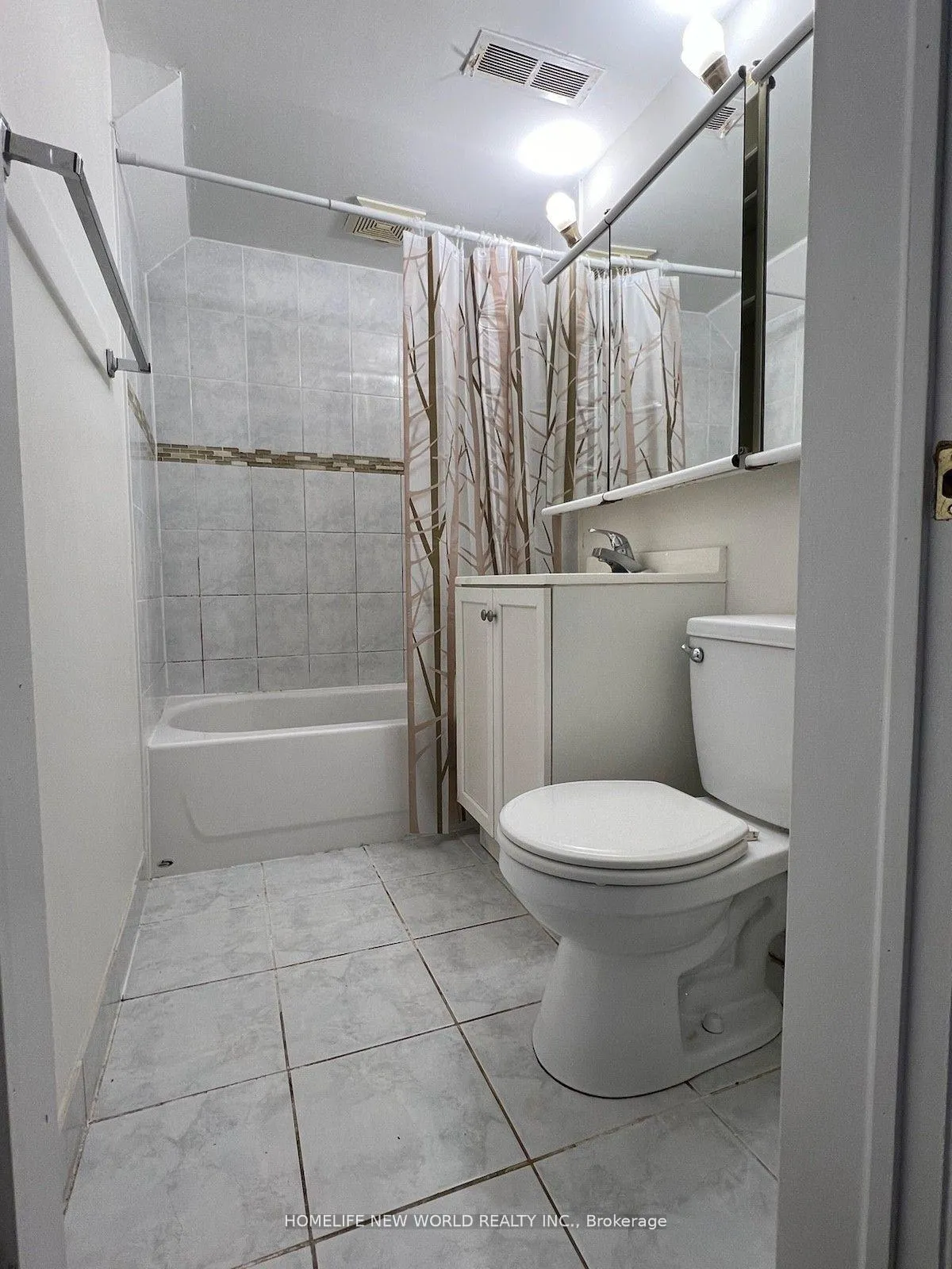 Photo 5 of Unit Bsmt, 32 Andes Road, Scarborough, L'Amoreaux — HOMEH