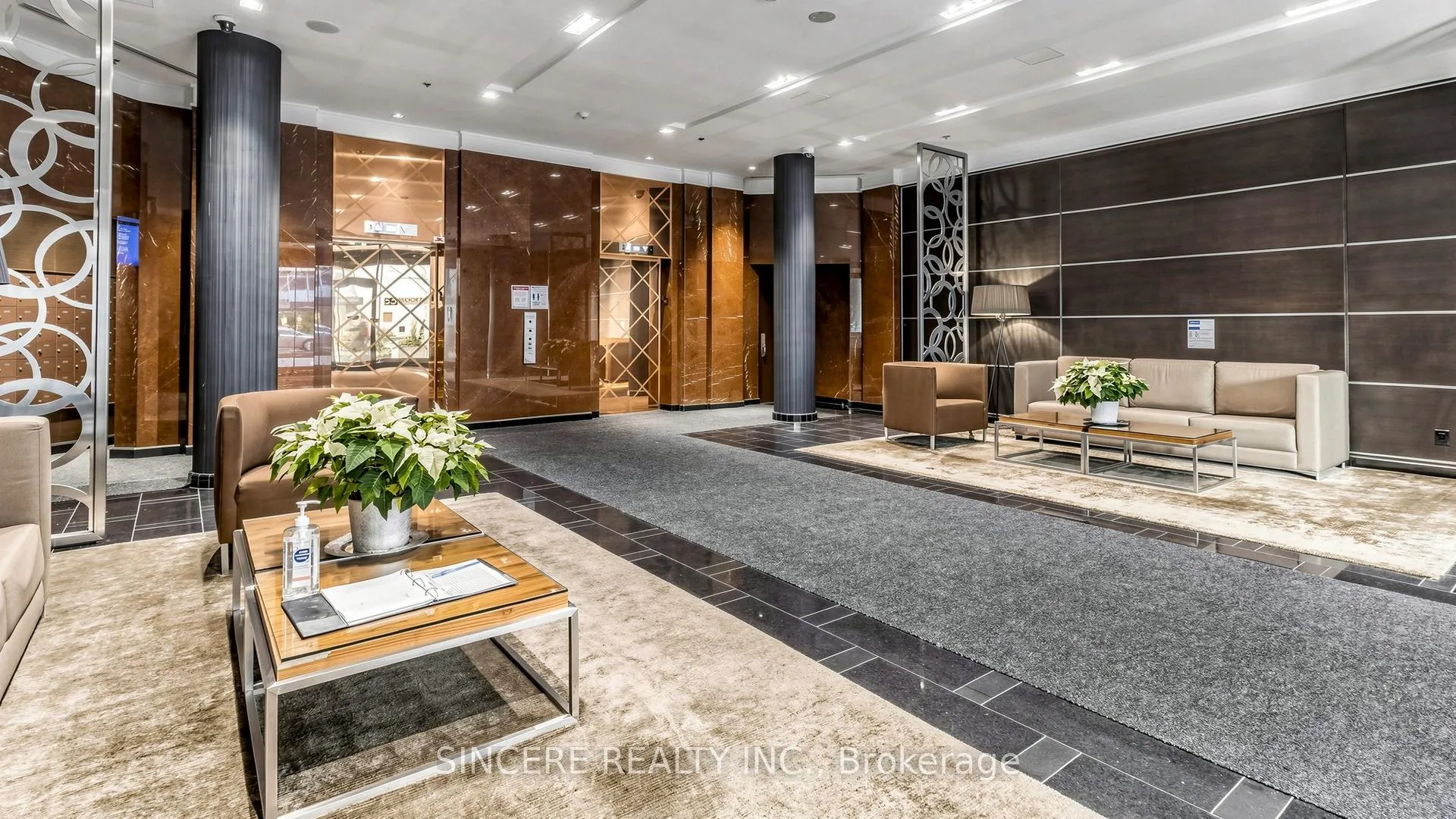Photo 5 of Unit 1803, 55 Bloor Street E, Toronto, Church-Yonge Corridor — HOMEH