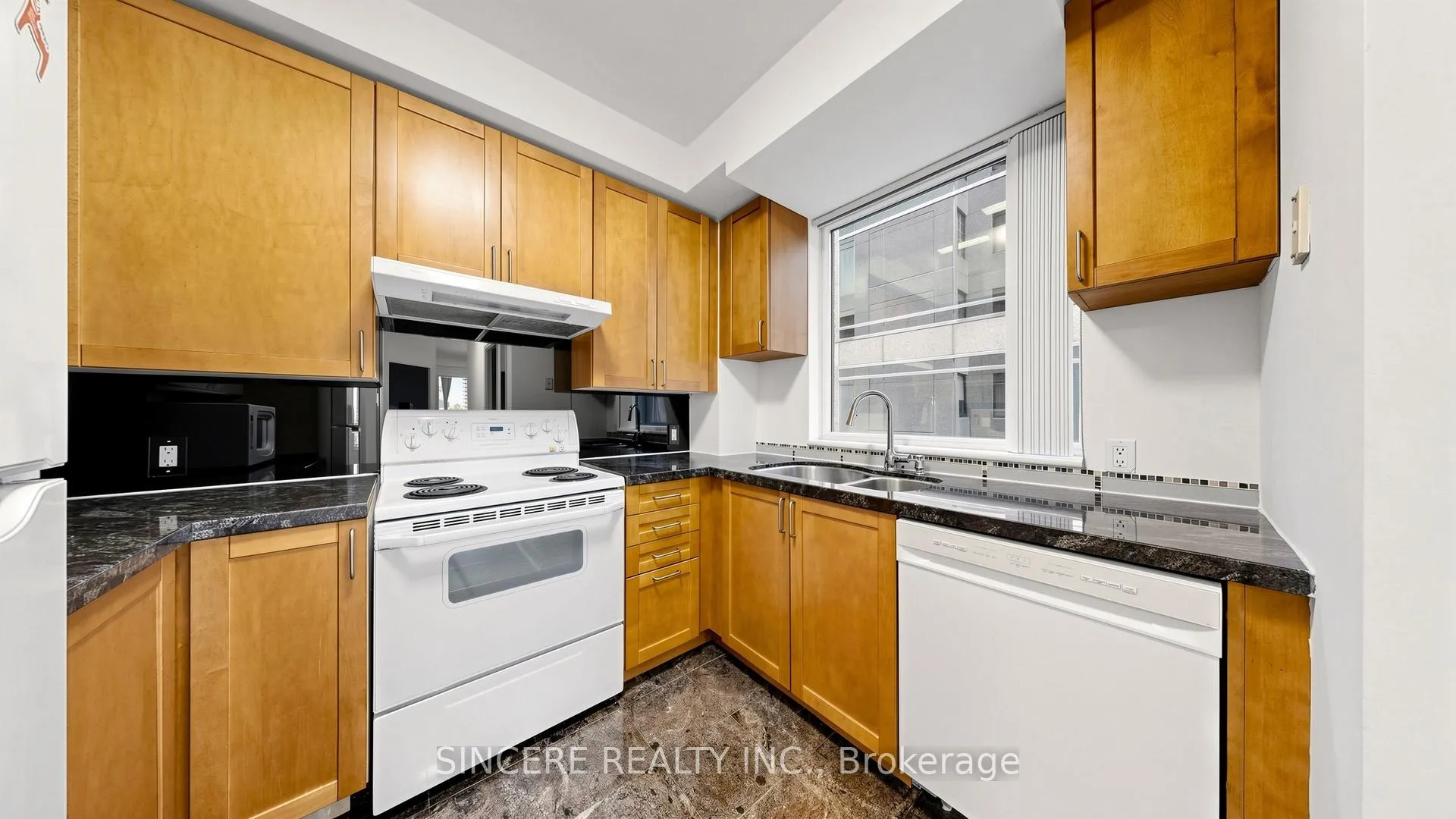 Photo 15 of Unit 1803, 55 Bloor Street E, Toronto, Church-Yonge Corridor — HOMEH