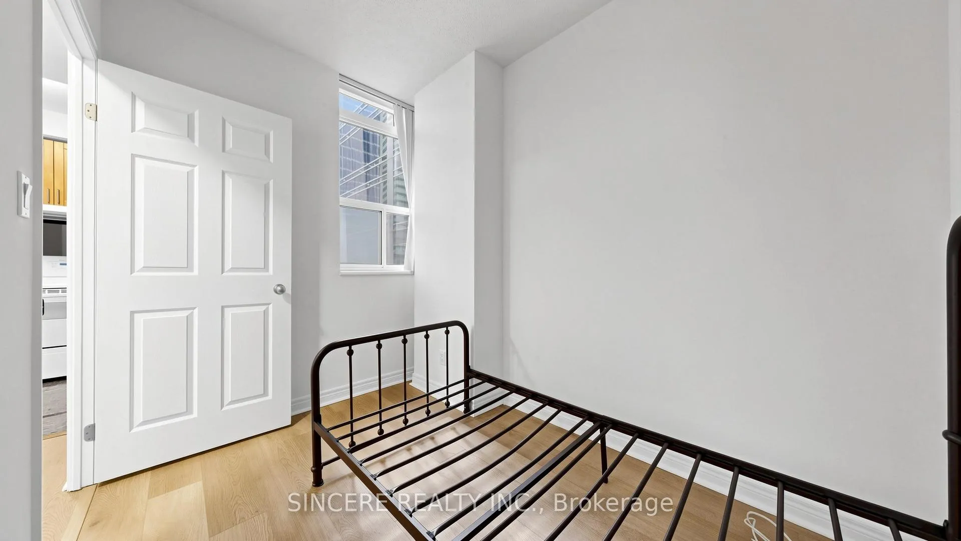 Photo 24 of Unit 1803, 55 Bloor Street E, Toronto, Church-Yonge Corridor — HOMEH