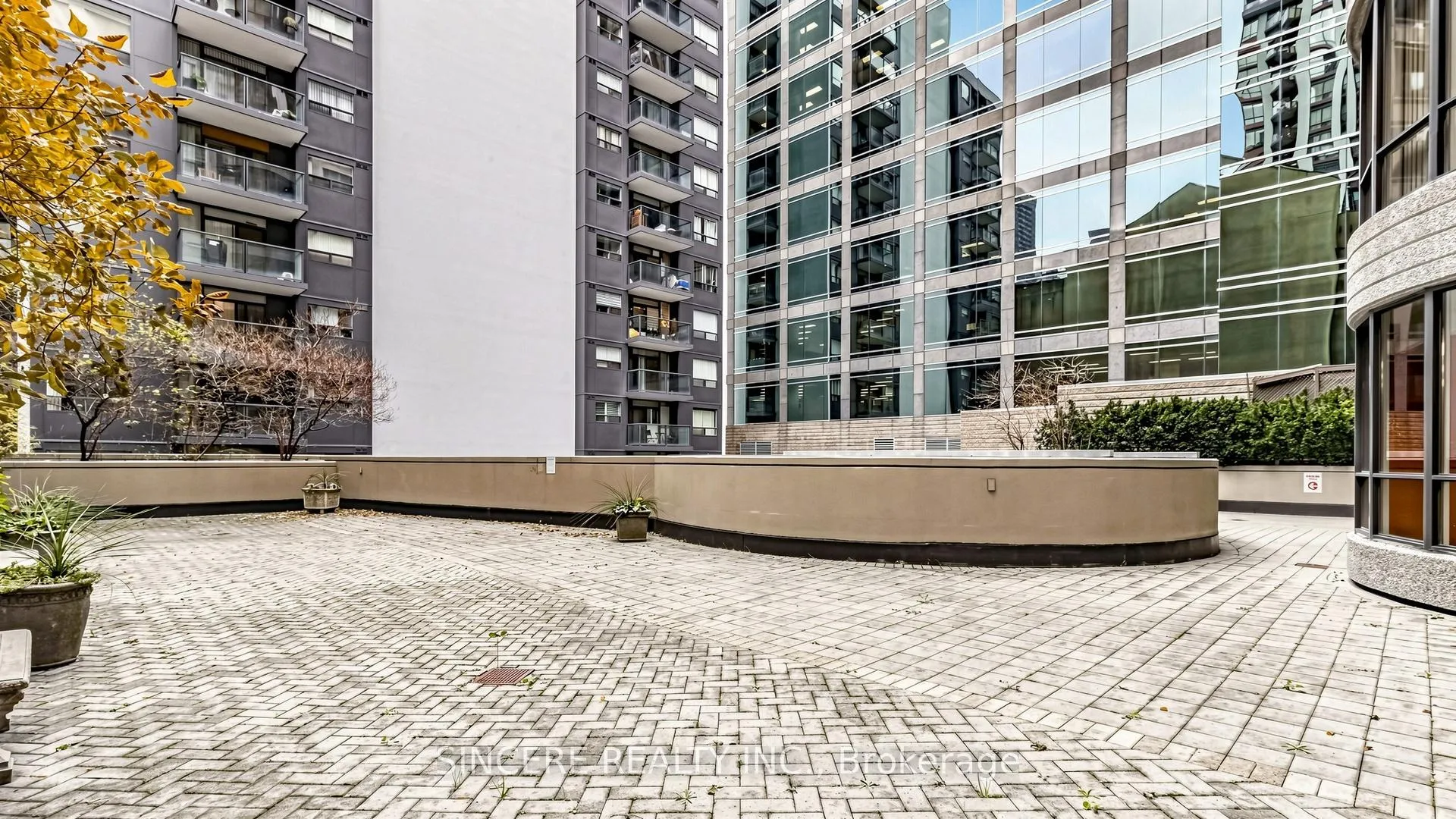 Photo 41 of Unit 1803, 55 Bloor Street E, Toronto, Church-Yonge Corridor — HOMEH