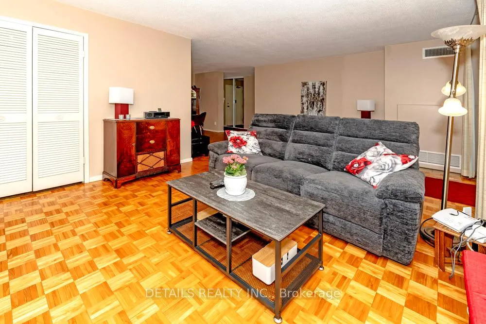 Photo 11 of Unit 502, 2951 Riverside Drive, Ottawa, Mooneys Bay/Riverside Park — HOMEH