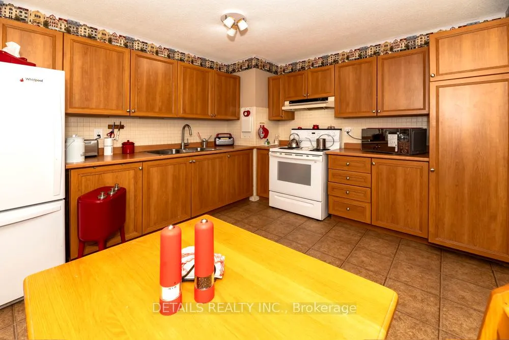 Photo 14 of Unit 502, 2951 Riverside Drive, Ottawa, Mooneys Bay/Riverside Park — HOMEH