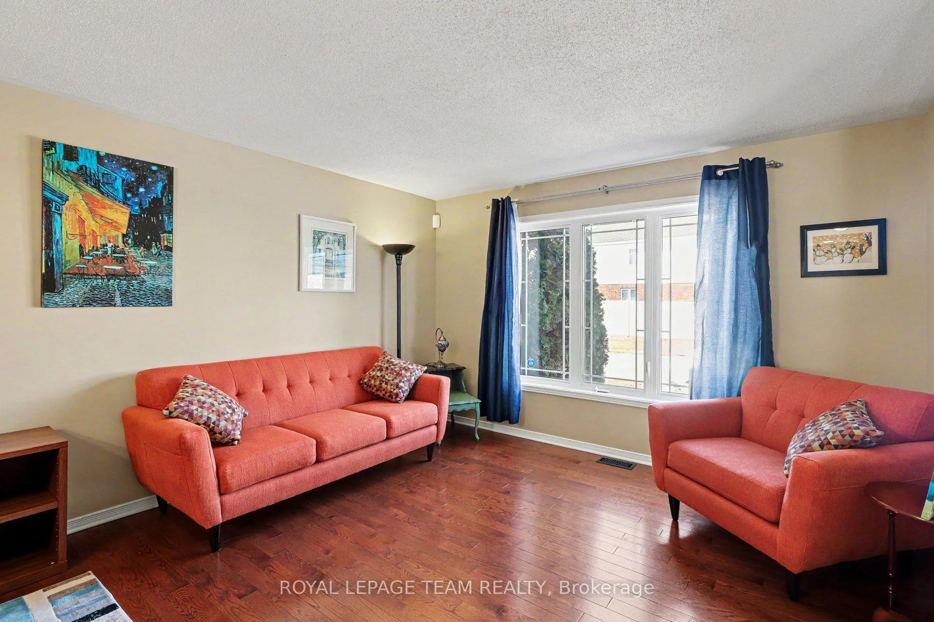 Photo 3 of 267 Northwind Street, Ottawa, Avalon East — HOMEH