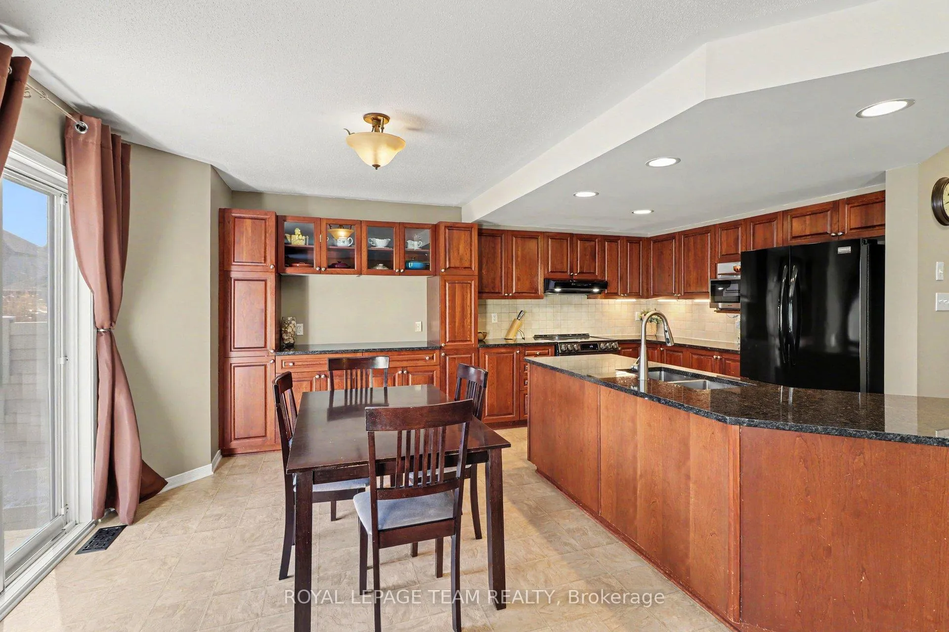 Photo 11 of 267 Northwind Street, Ottawa, Avalon East — HOMEH
