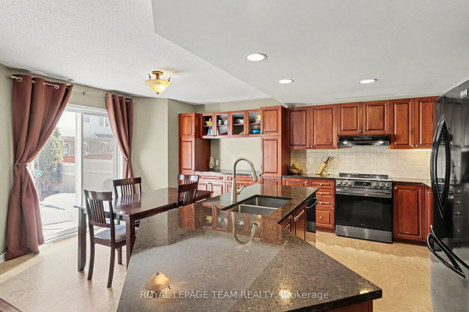 Photo 14 of 267 Northwind Street, Ottawa, Avalon East — HOMEH