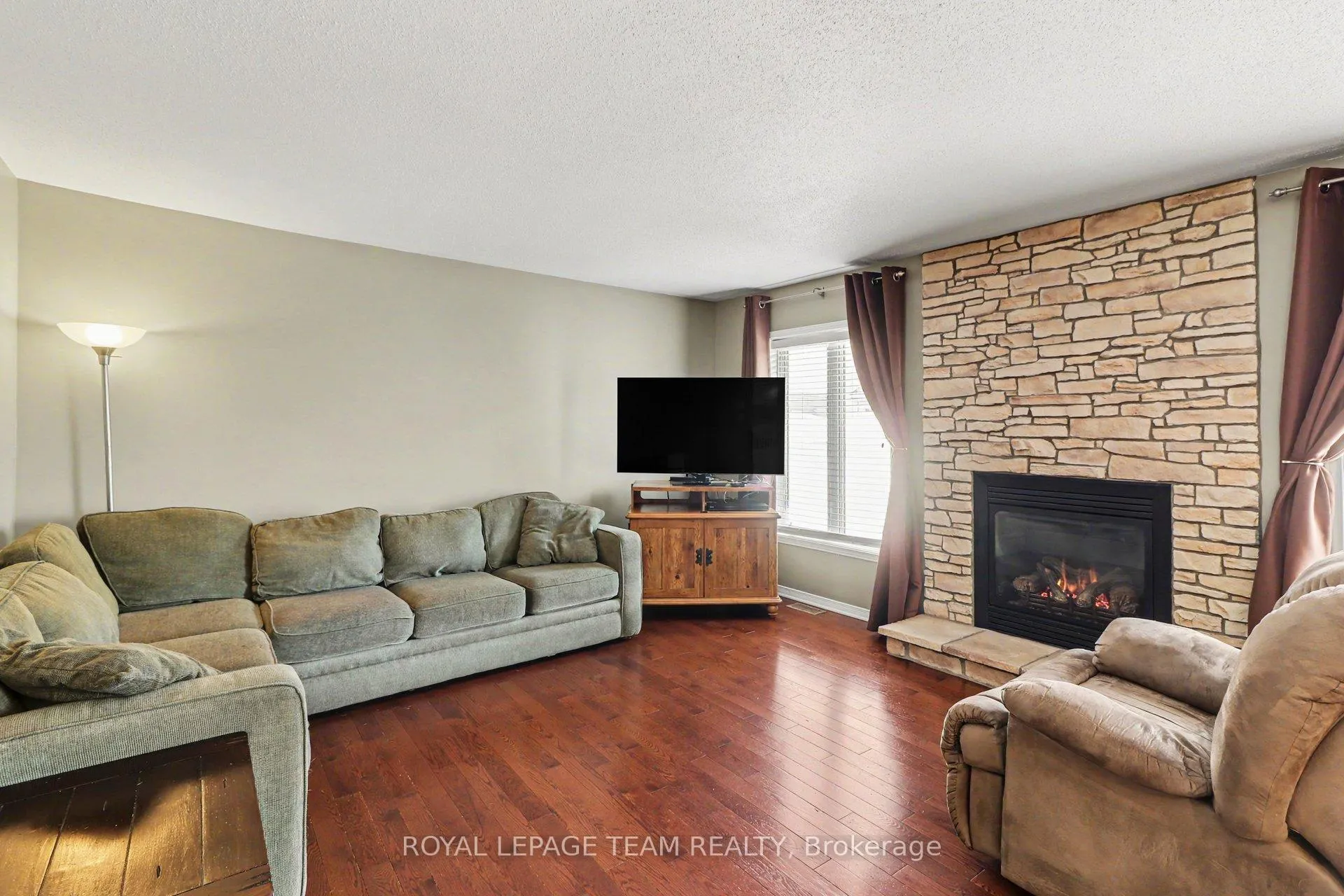 Photo 15 of 267 Northwind Street, Ottawa, Avalon East — HOMEH