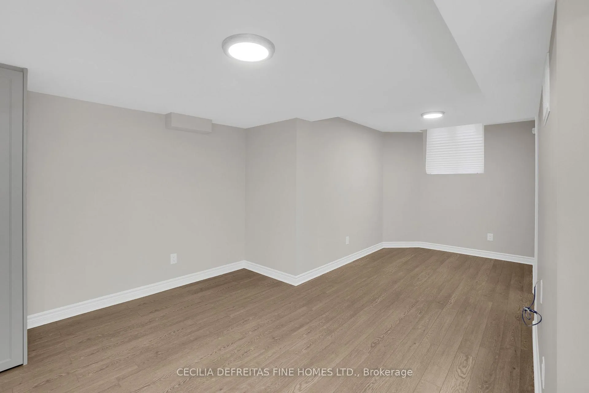 Photo 6 of Unit Bsmt, 99 Francesca Court, Vaughan, East Woodbridge — HOMEH