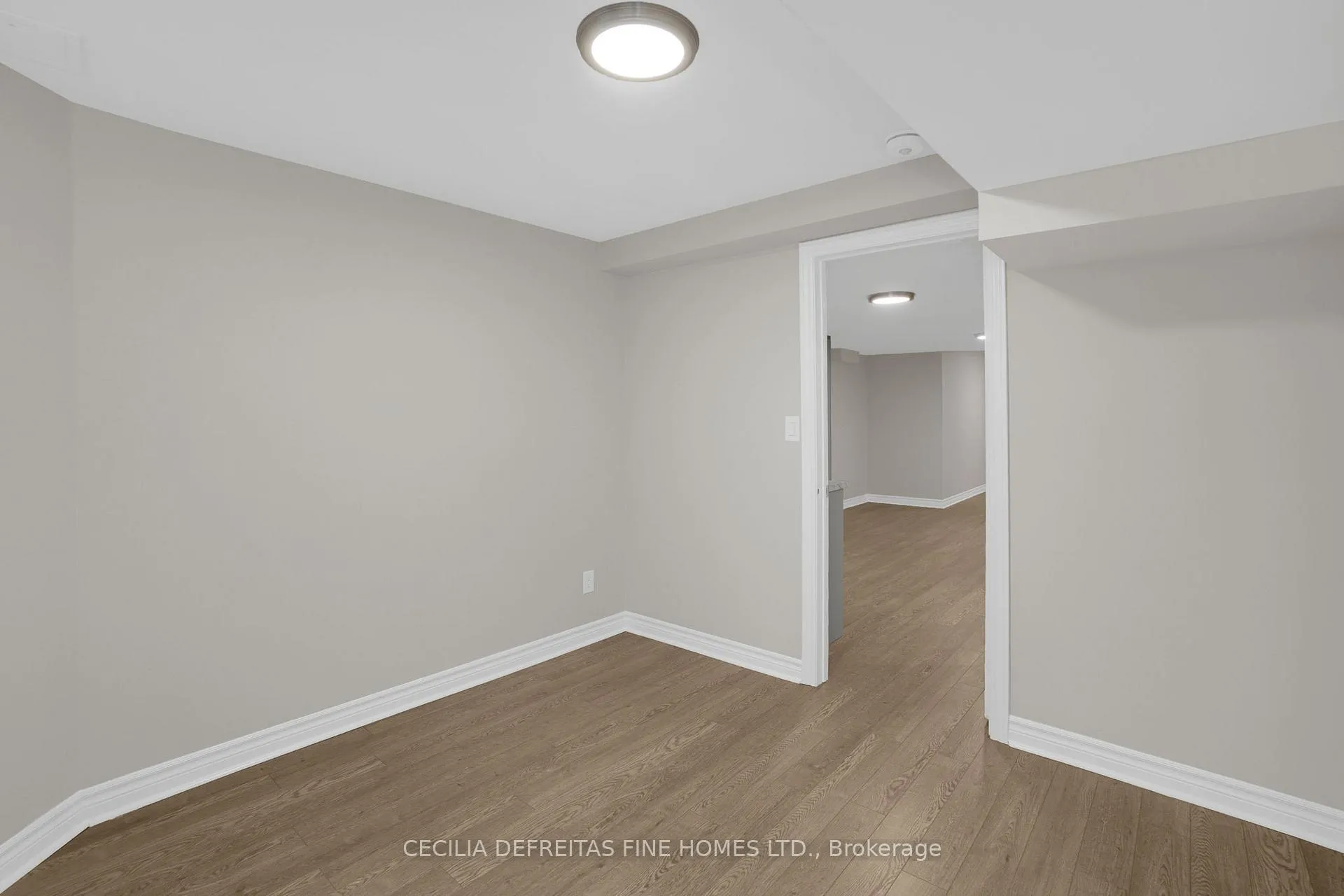 Photo 11 of Unit Bsmt, 99 Francesca Court, Vaughan, East Woodbridge — HOMEH