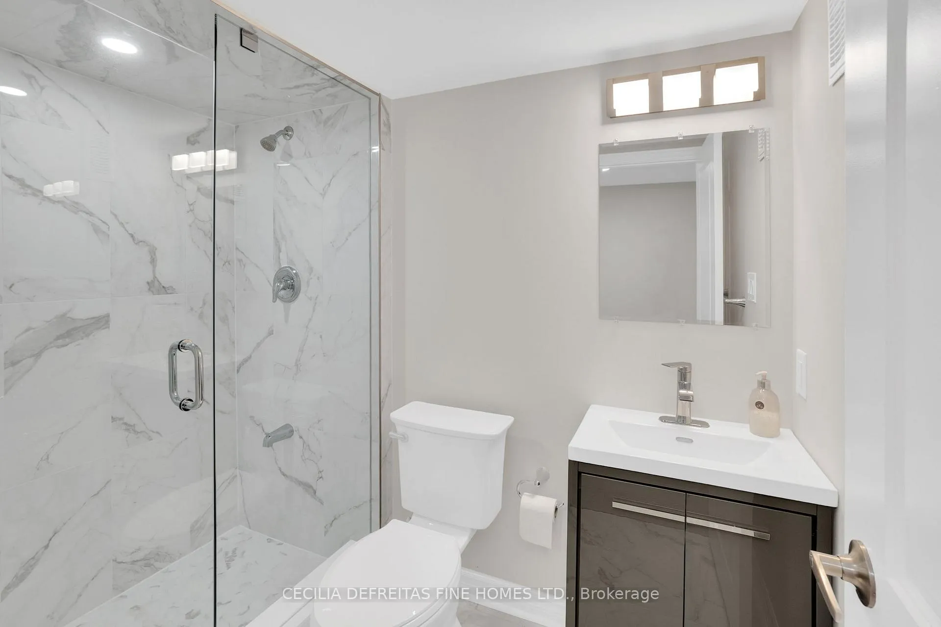 Photo 13 of Unit Bsmt, 99 Francesca Court, Vaughan, East Woodbridge — HOMEH