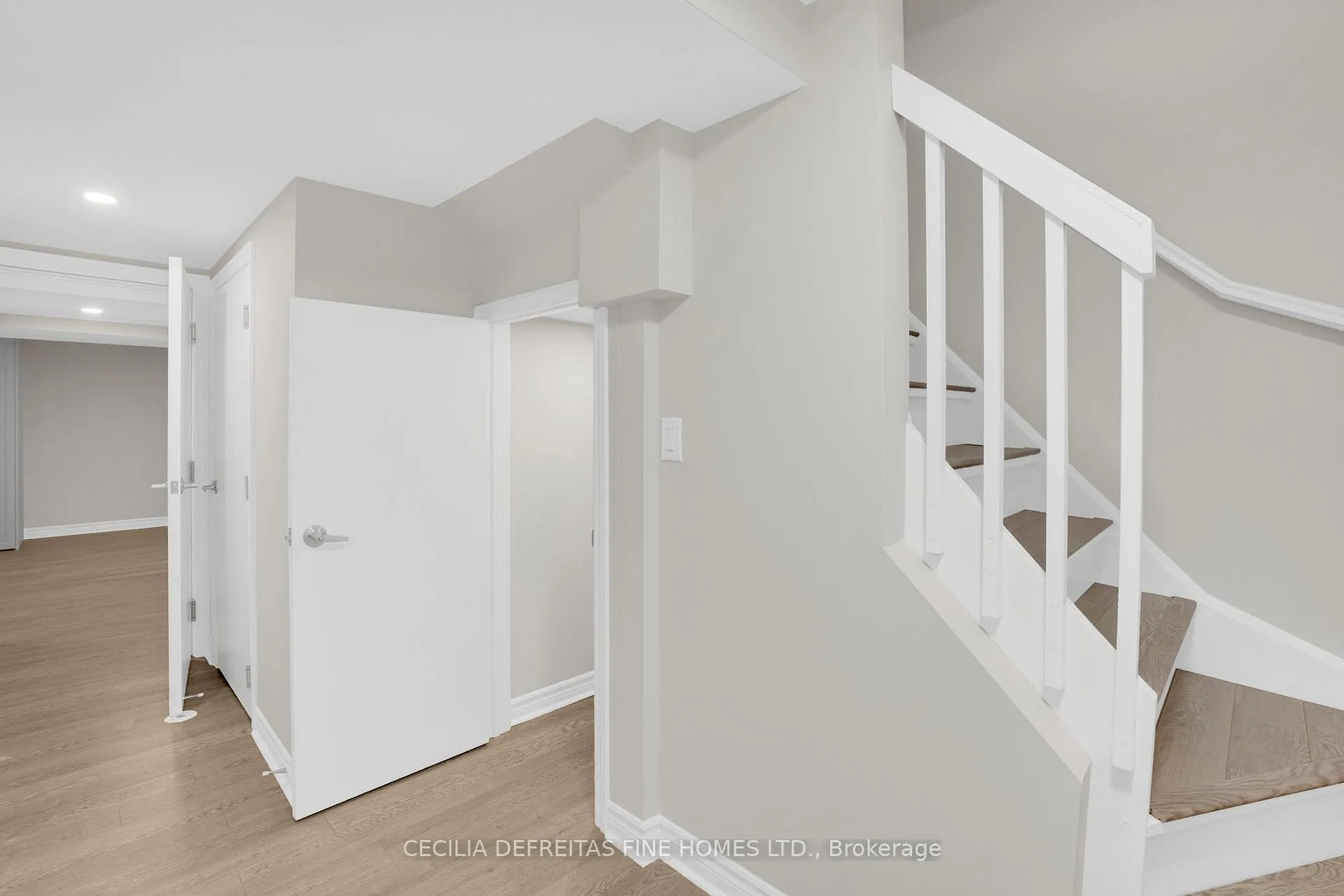 Photo 14 of Unit Bsmt, 99 Francesca Court, Vaughan, East Woodbridge — HOMEH