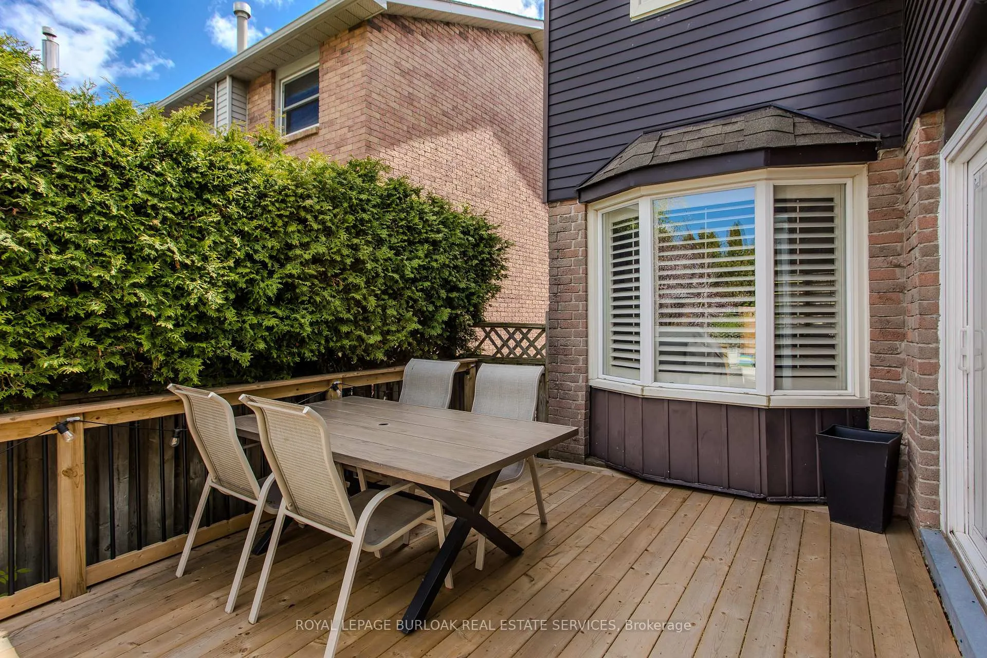 Photo 7 of 754 Hawkins Crescent, Burlington, Brant — HOMEH