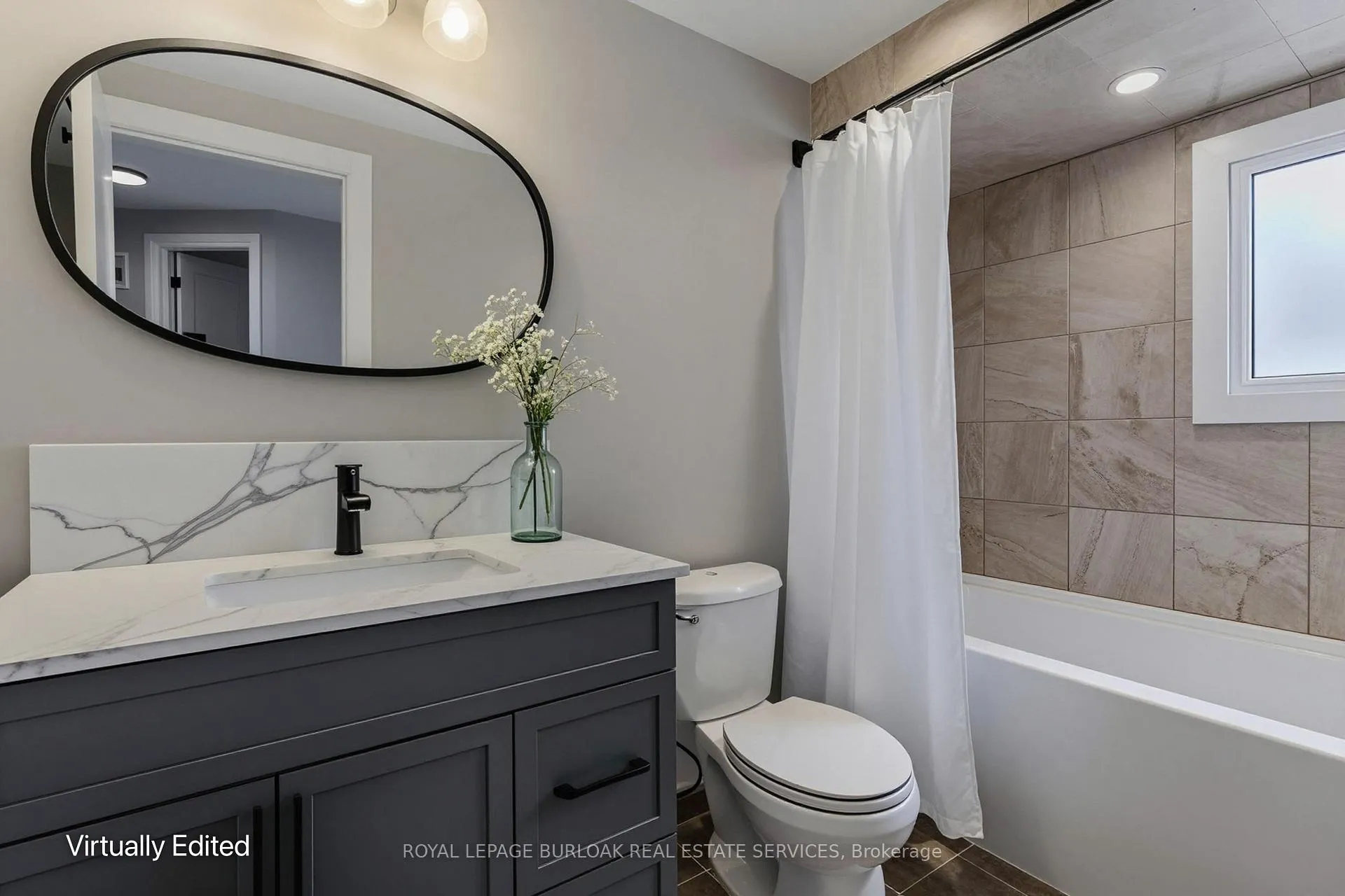 Photo 17 of 754 Hawkins Crescent, Burlington, Brant — HOMEH