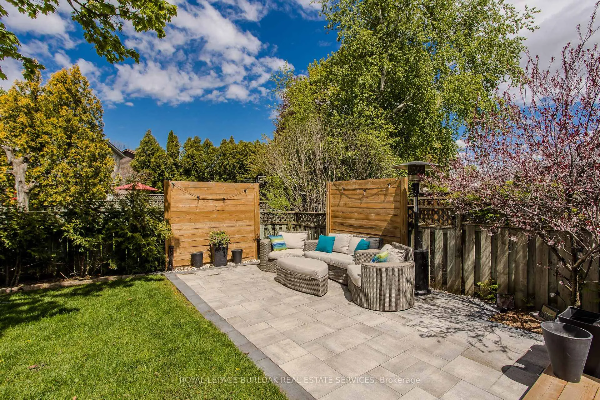 Photo 26 of 754 Hawkins Crescent, Burlington, Brant — HOMEH