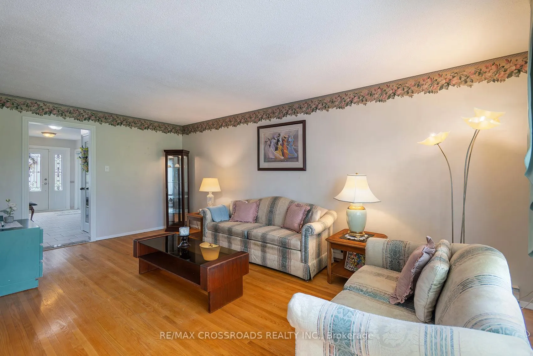 Photo 8 of 164 Glen Spring Drive, Scarborough, L'Amoreaux — HOMEH