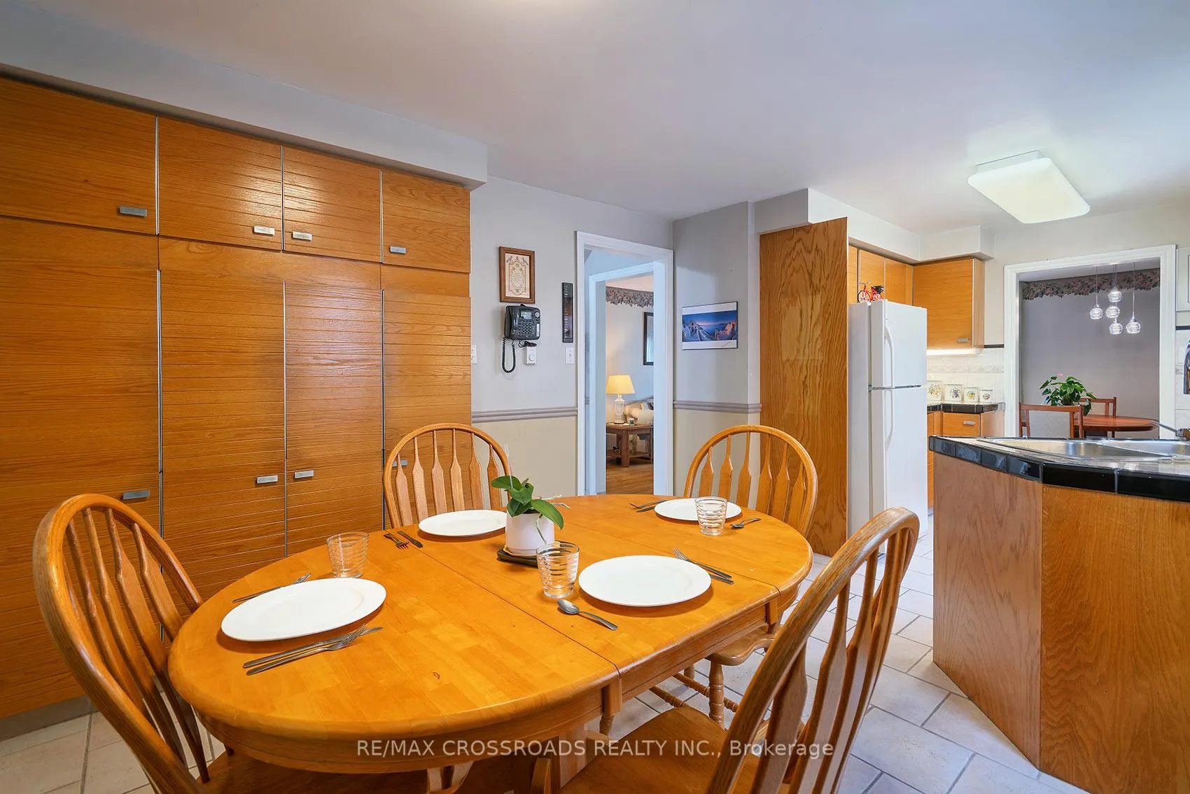 Photo 13 of 164 Glen Spring Drive, Scarborough, L'Amoreaux — HOMEH