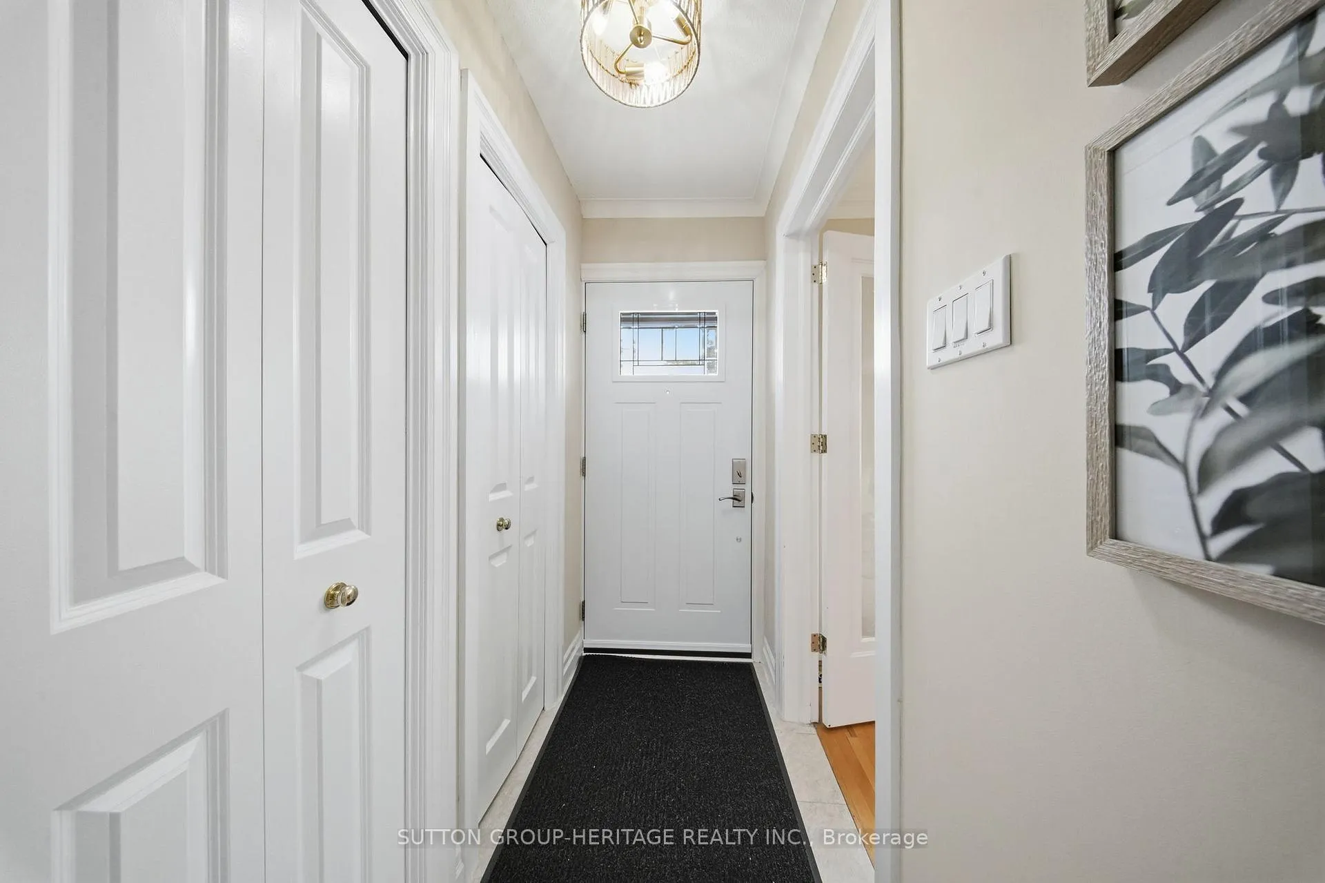 Photo 11 of 92 Durant Avenue, Toronto, Danforth Village-East York — HOMEH
