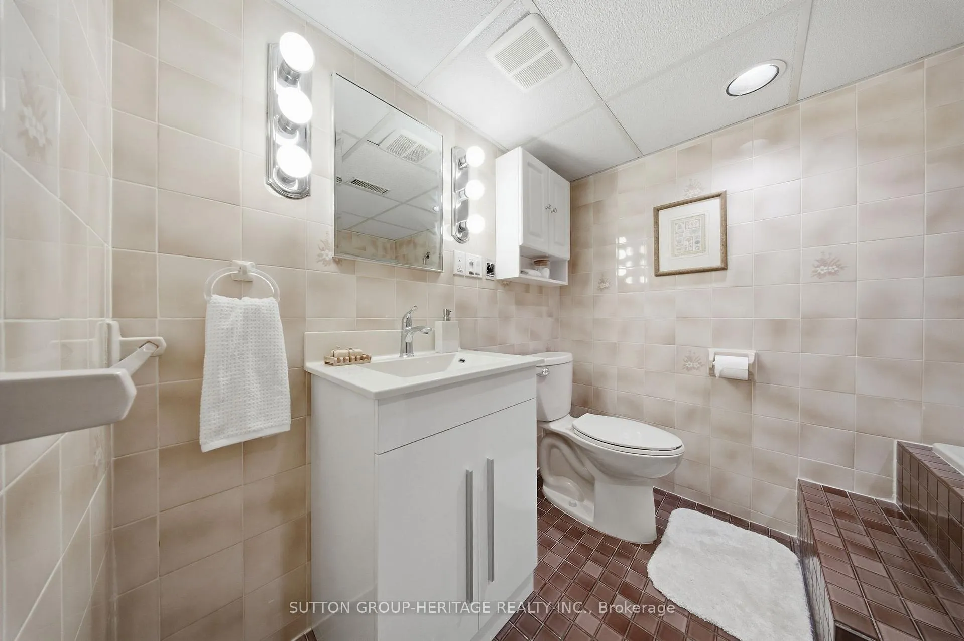 Photo 36 of 92 Durant Avenue, Toronto, Danforth Village-East York — HOMEH