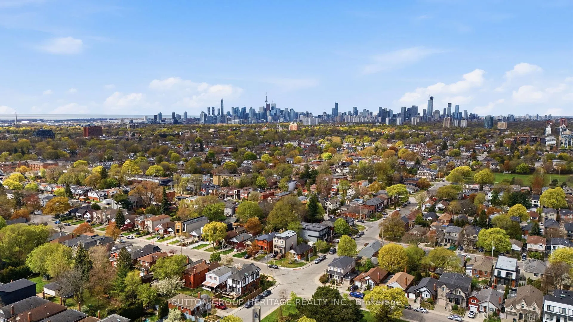 Photo 38 of 92 Durant Avenue, Toronto, Danforth Village-East York — HOMEH