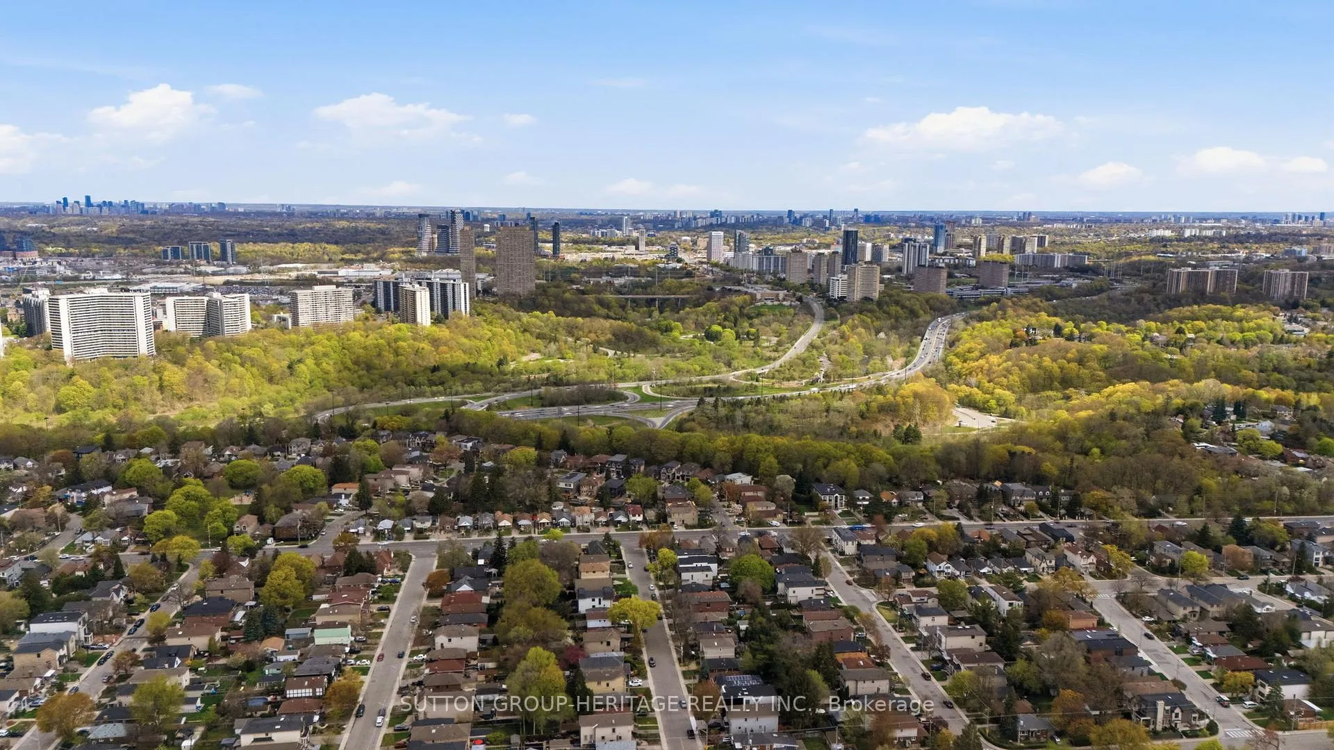 Photo 39 of 92 Durant Avenue, Toronto, Danforth Village-East York — HOMEH