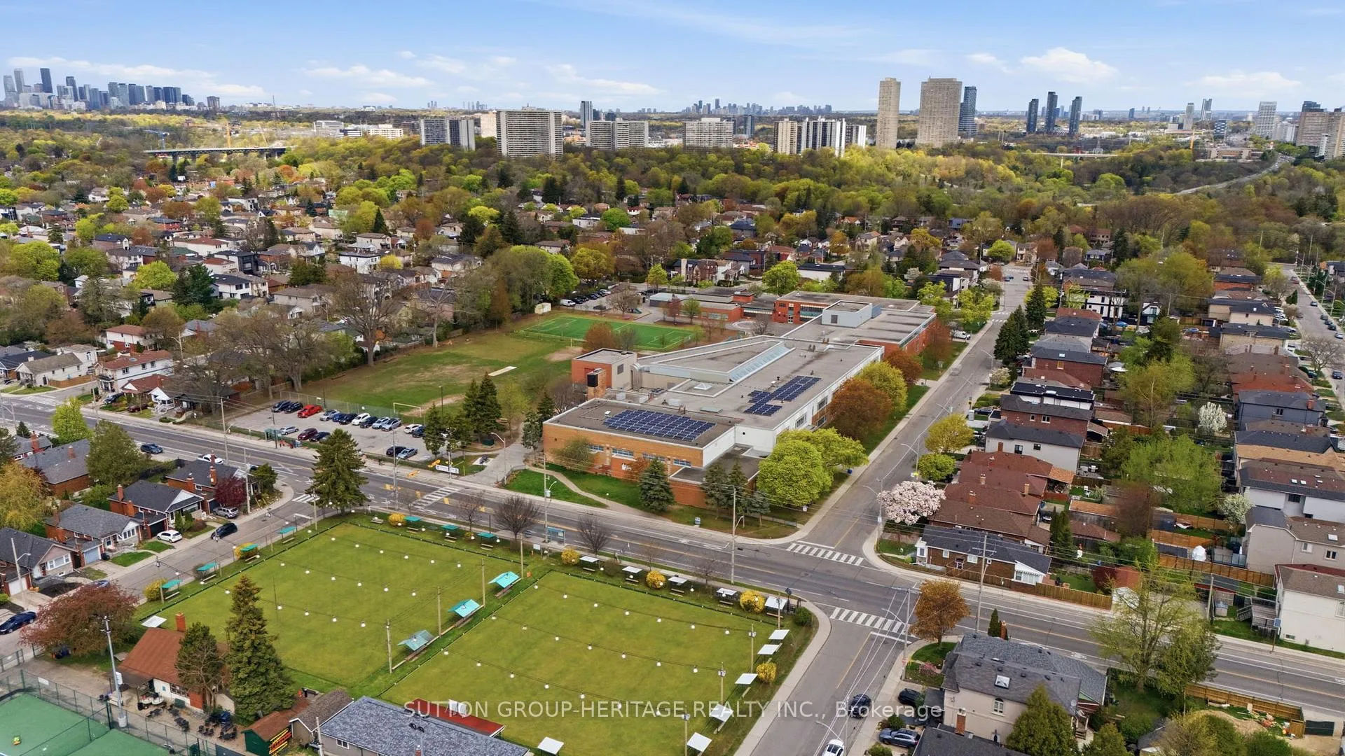 Photo 41 of 92 Durant Avenue, Toronto, Danforth Village-East York — HOMEH